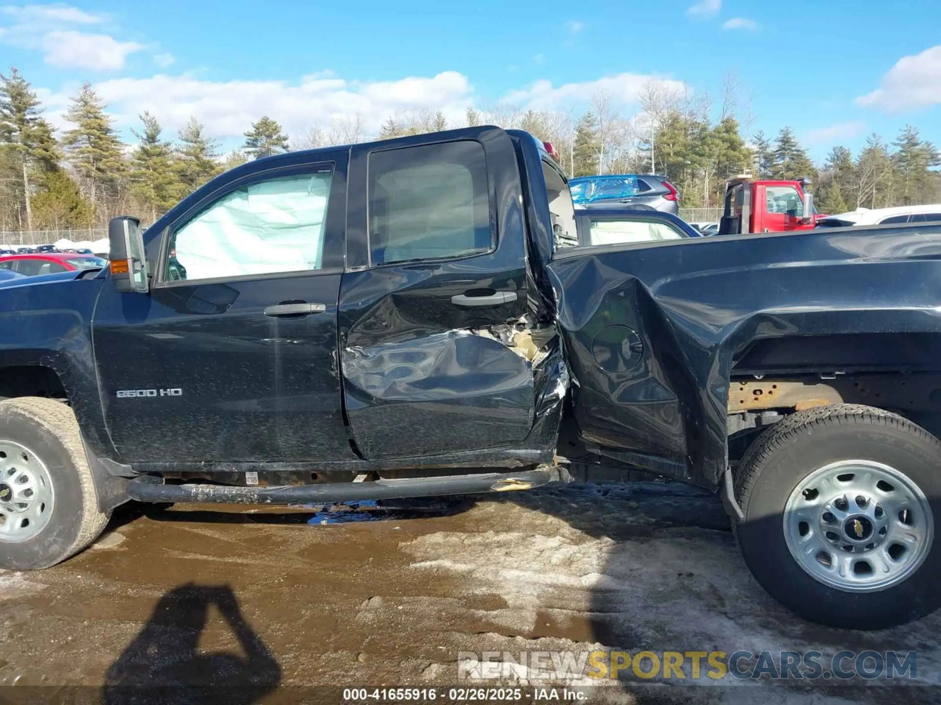 15 Photograph of a damaged car 2GC2KREG3K1216235 CHEVROLET SILVERADO 2500HD 2019