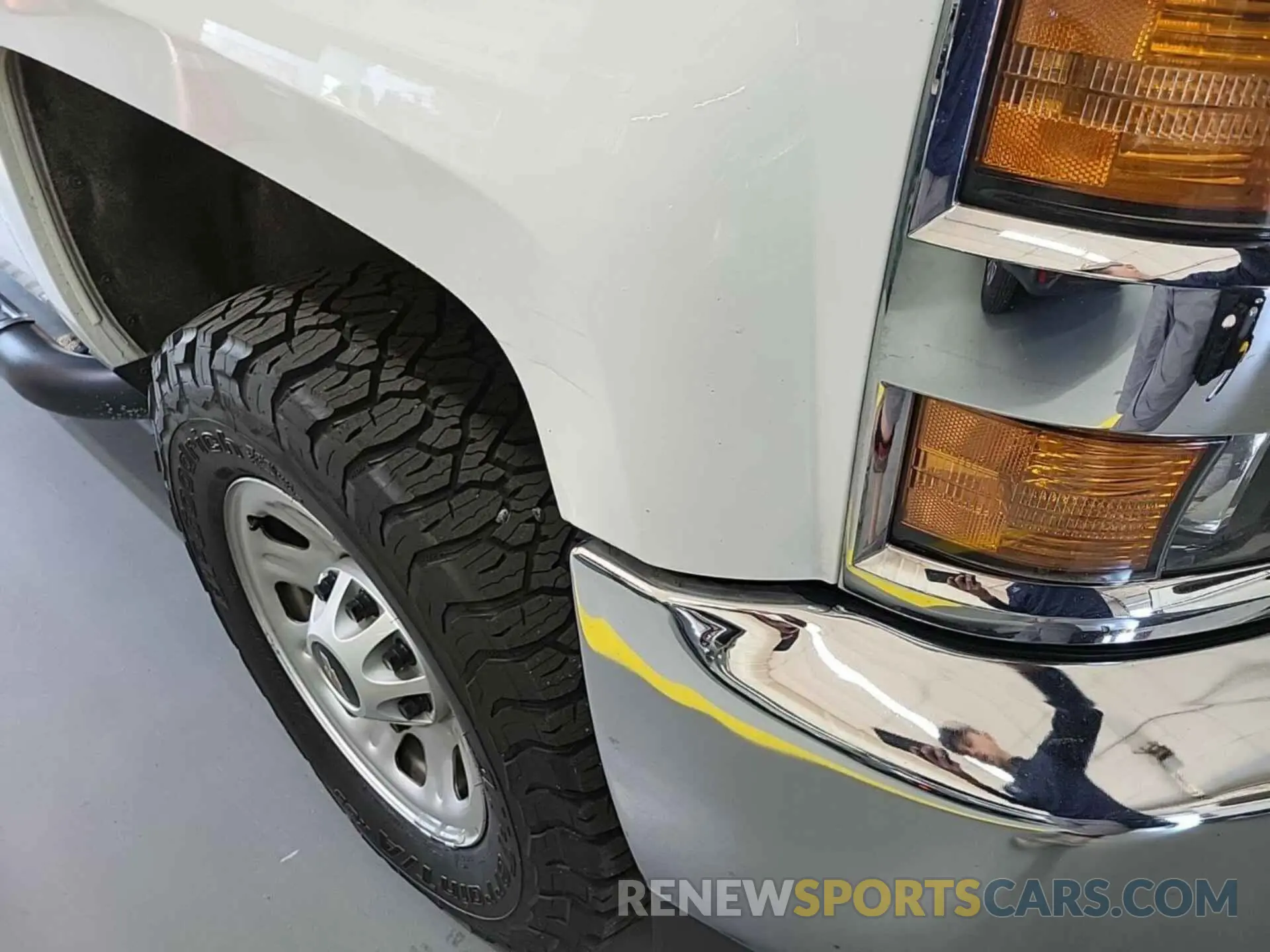 7 Photograph of a damaged car 2GC2KREG4K1187232 CHEVROLET SILVERADO 2500HD 2019