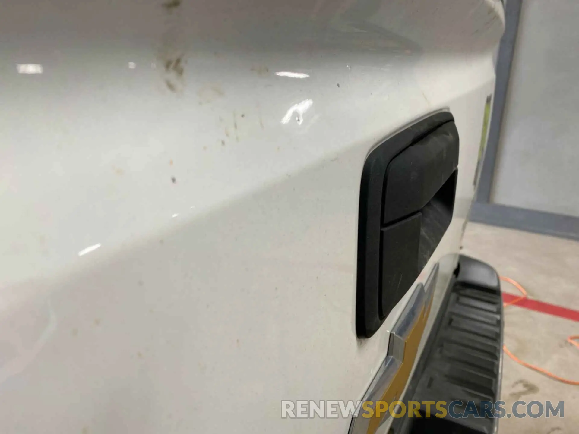 9 Photograph of a damaged car 2GC2KREG6K1156838 CHEVROLET SILVERADO 2500HD 2019