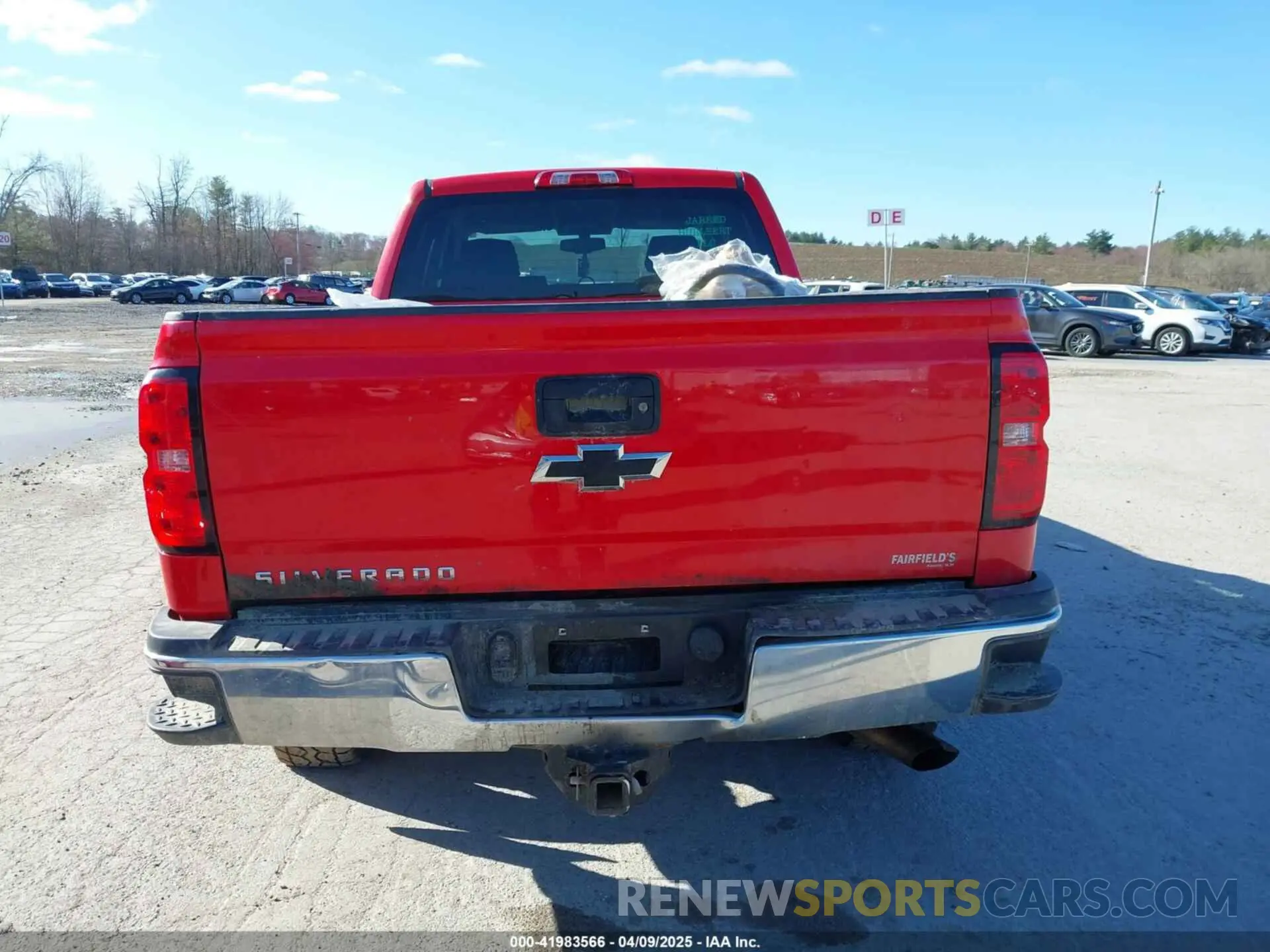 15 Photograph of a damaged car 2GC2KREG6K1229125 CHEVROLET SILVERADO 2500HD 2019