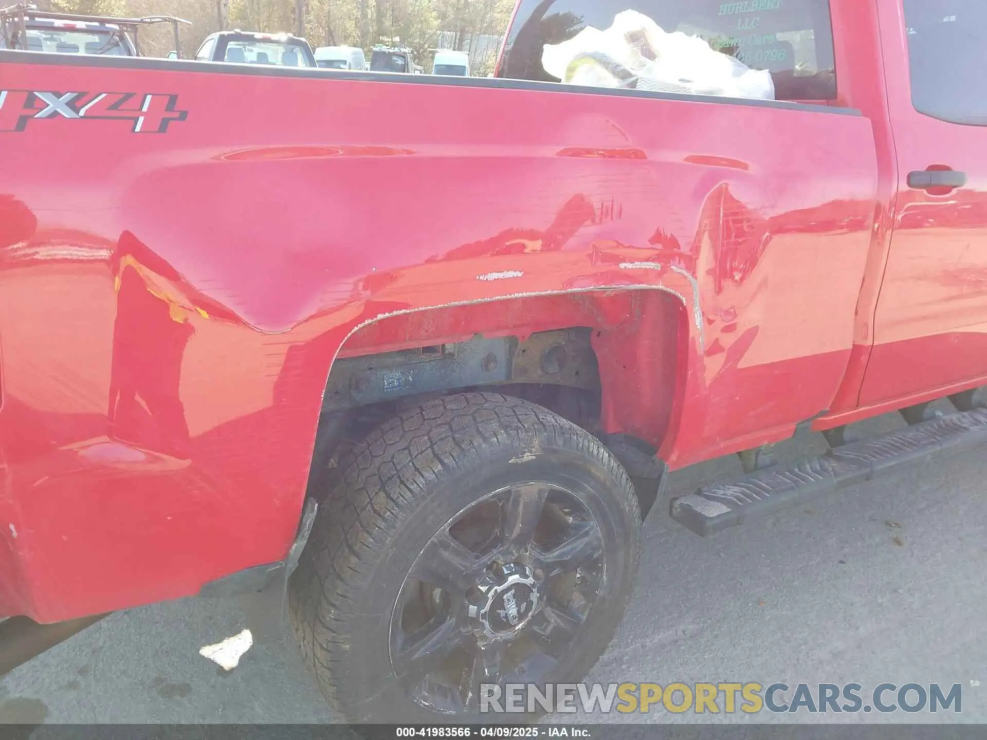 6 Photograph of a damaged car 2GC2KREG6K1229125 CHEVROLET SILVERADO 2500HD 2019