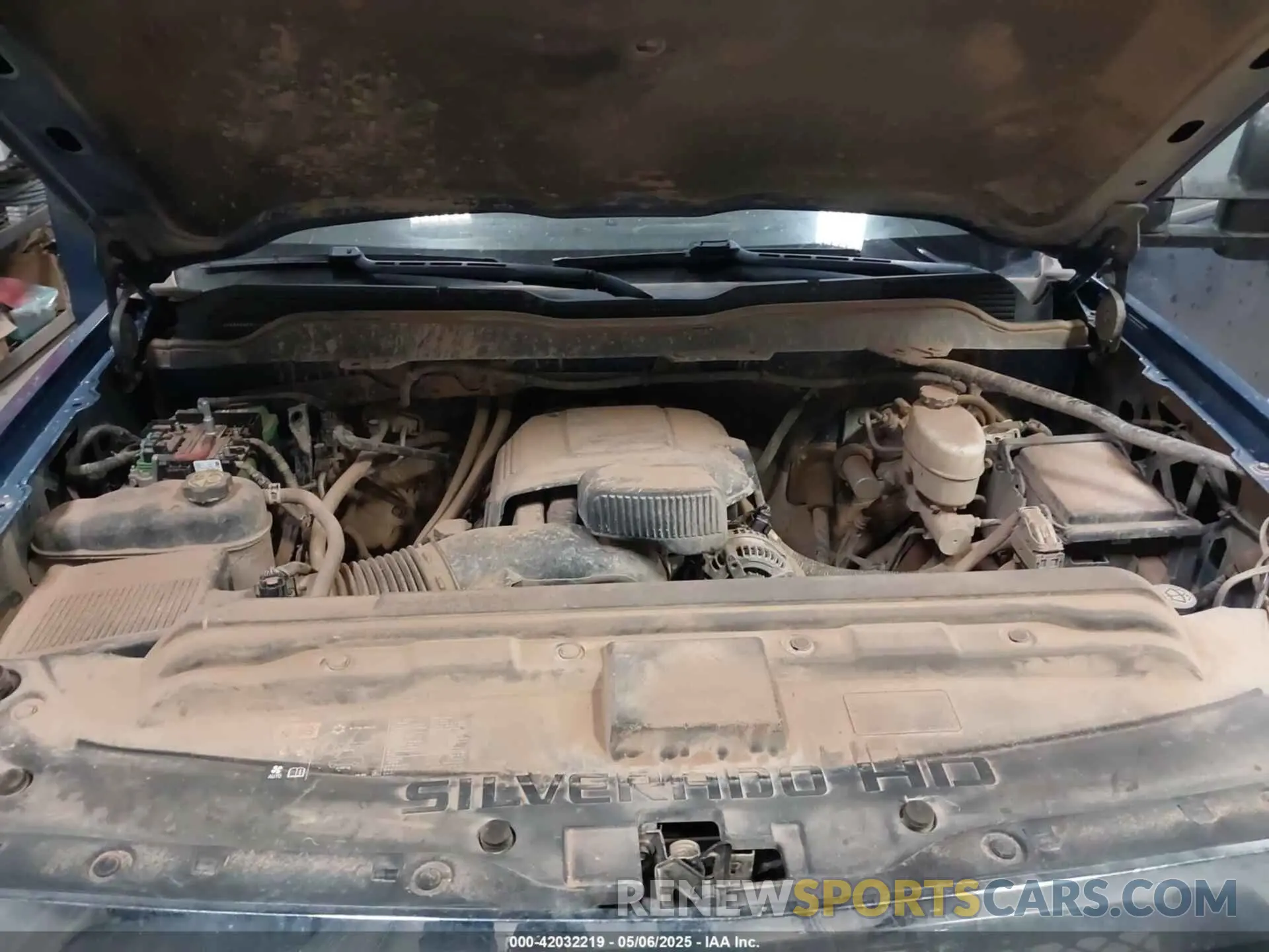 10 Photograph of a damaged car 2GC2KREG8K1217798 CHEVROLET SILVERADO 2500HD 2019