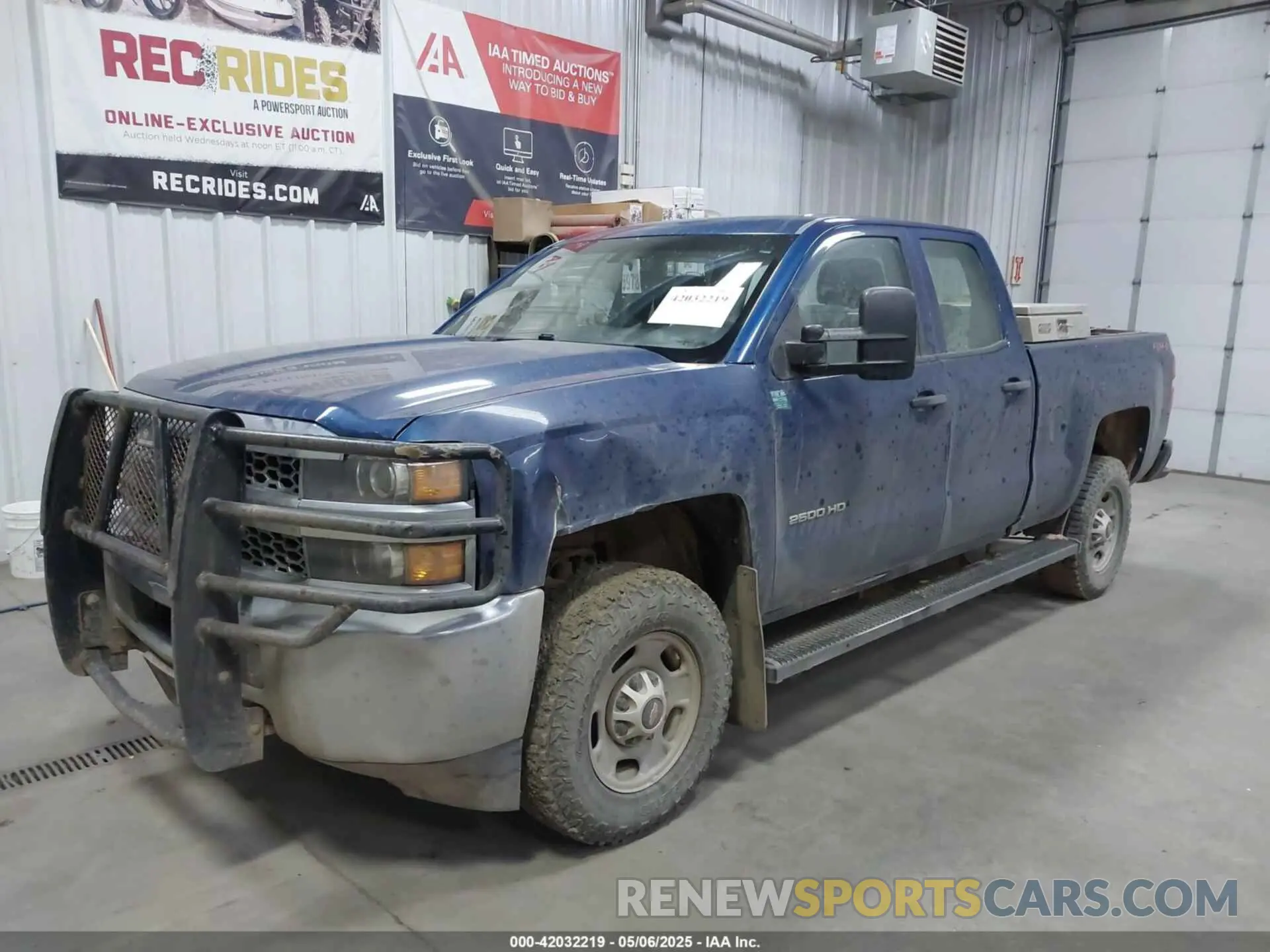 2 Photograph of a damaged car 2GC2KREG8K1217798 CHEVROLET SILVERADO 2500HD 2019