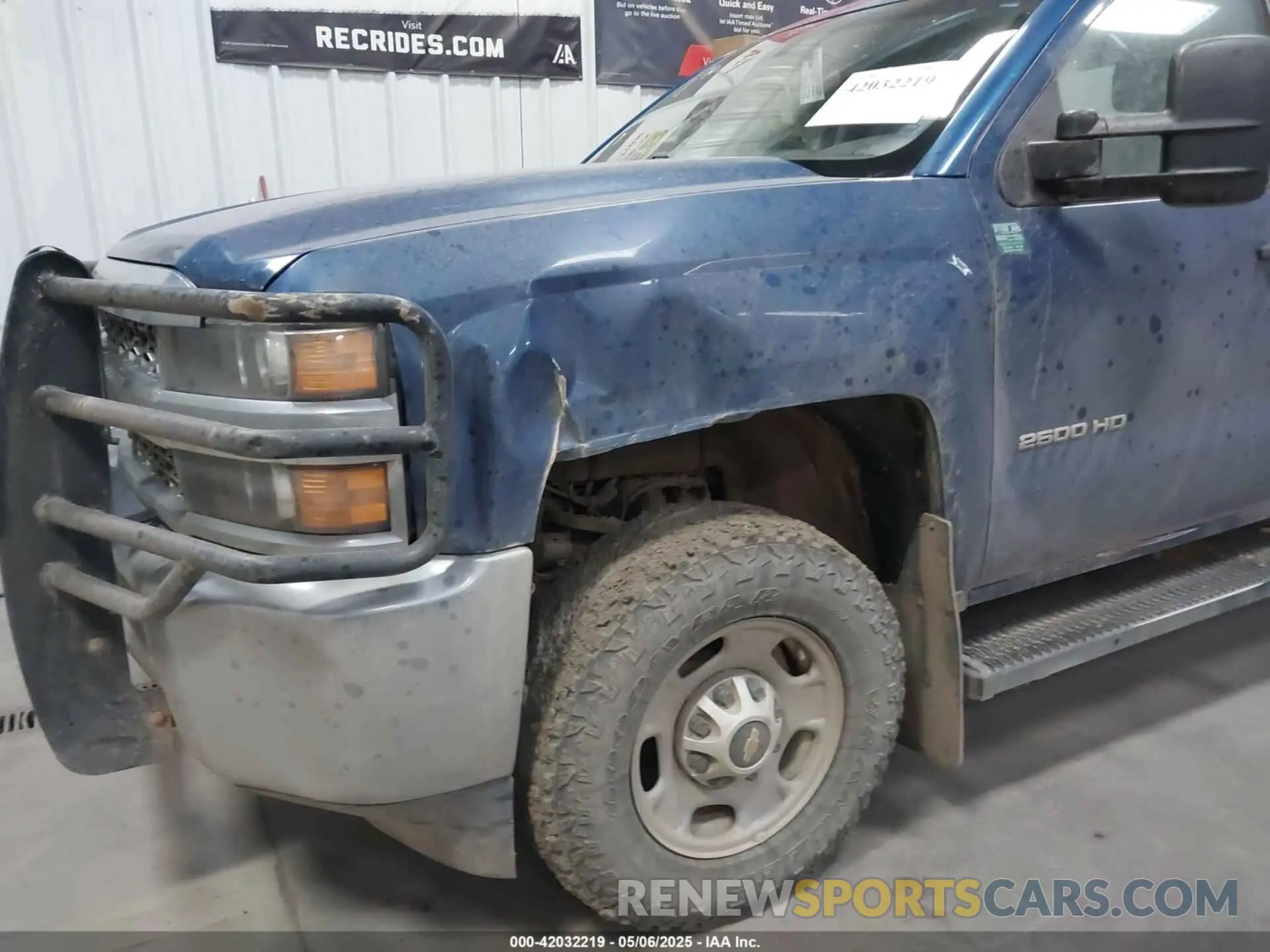 6 Photograph of a damaged car 2GC2KREG8K1217798 CHEVROLET SILVERADO 2500HD 2019