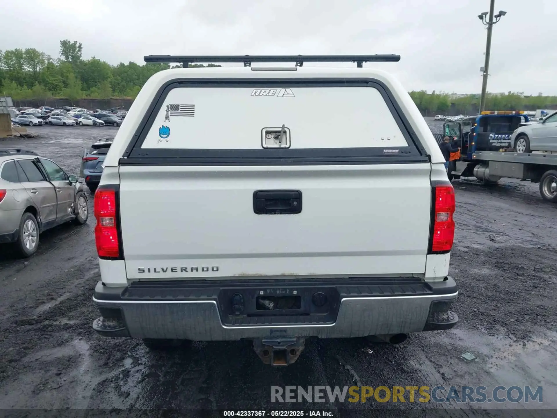 16 Photograph of a damaged car 2GC2KREG8K1223889 CHEVROLET SILVERADO 2500HD 2019