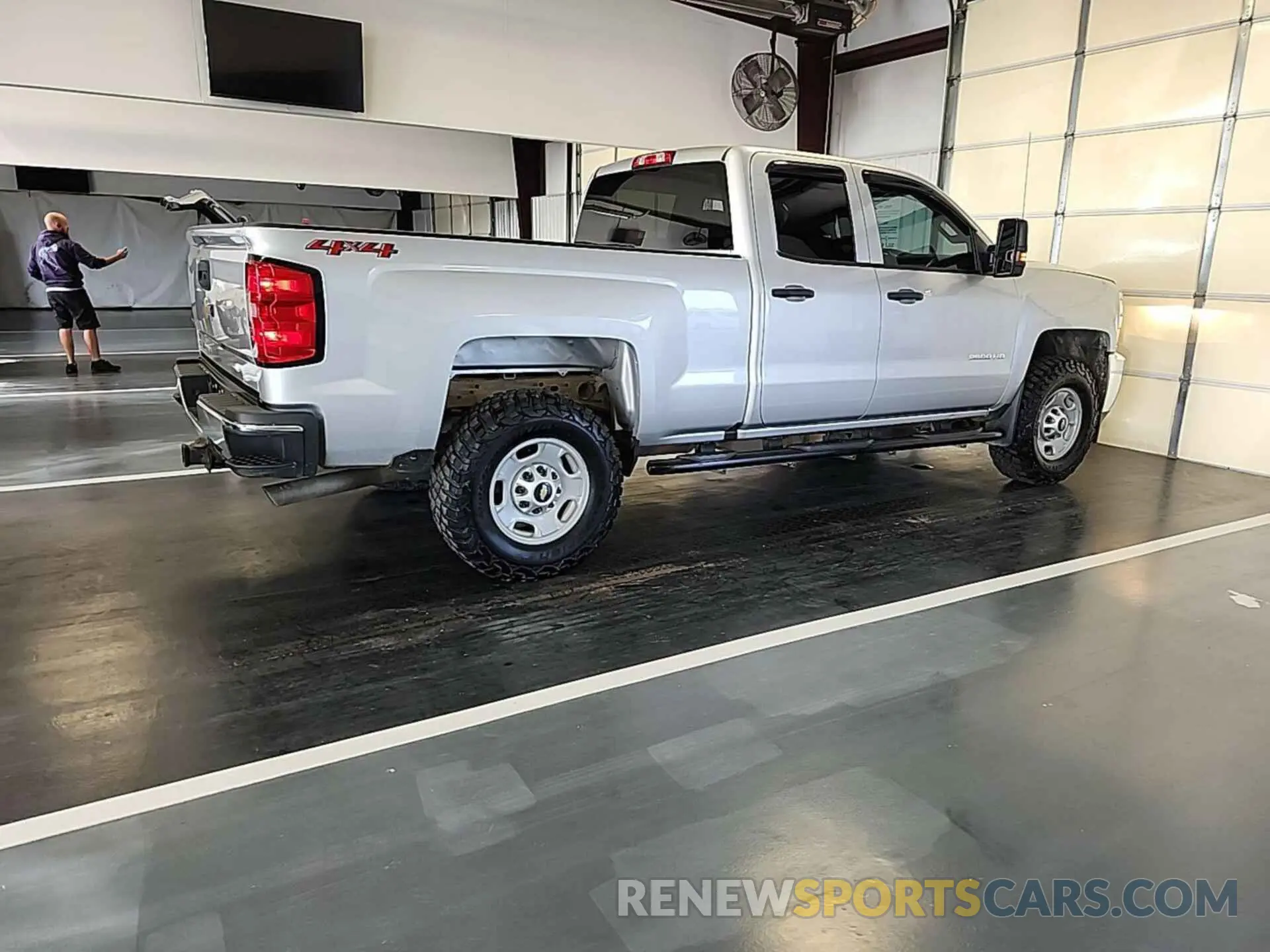 14 Photograph of a damaged car 2GC2KREG8K1239865 CHEVROLET SILVERADO 2500HD 2019