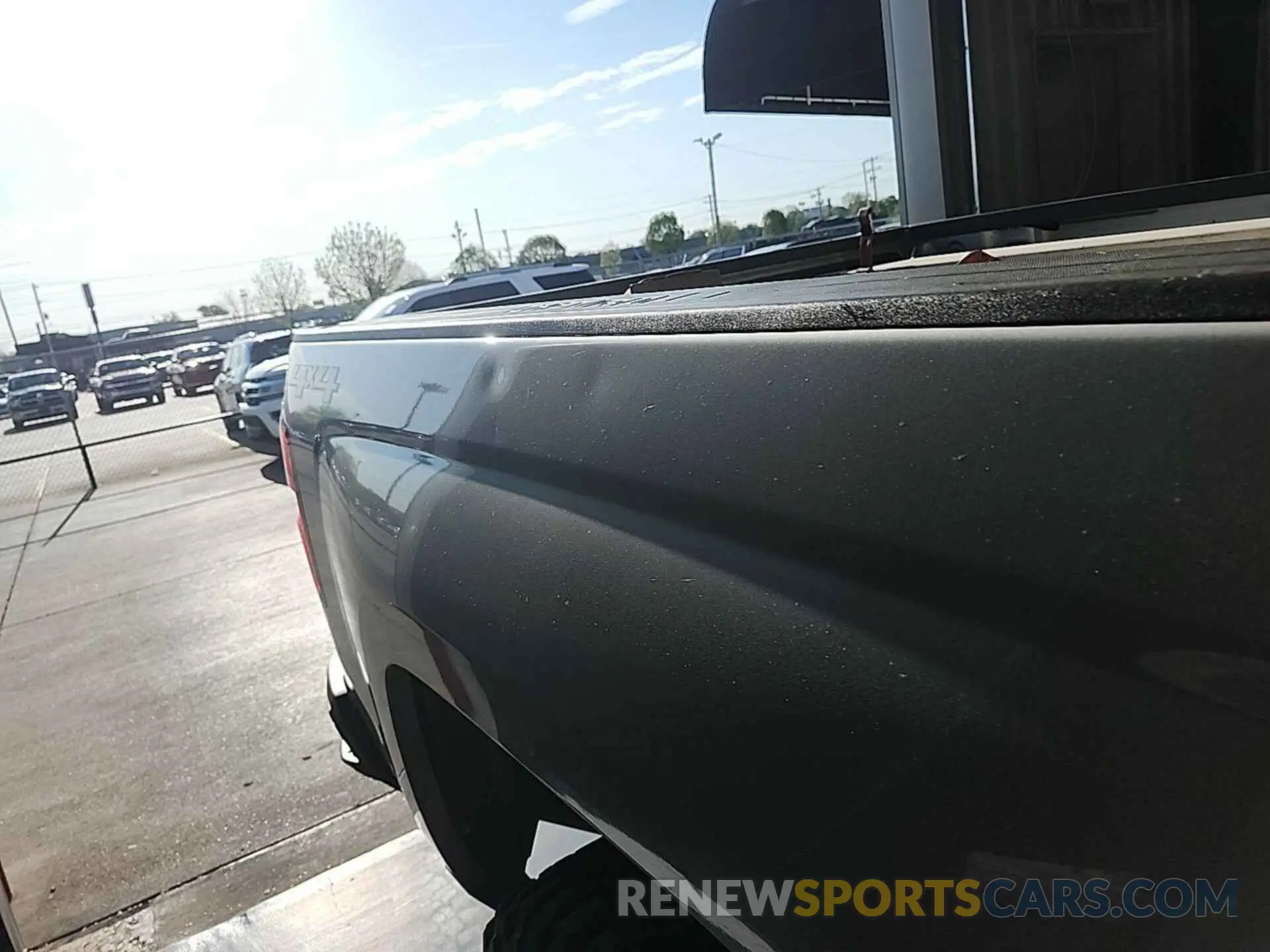 3 Photograph of a damaged car 2GC2KREG8K1239865 CHEVROLET SILVERADO 2500HD 2019