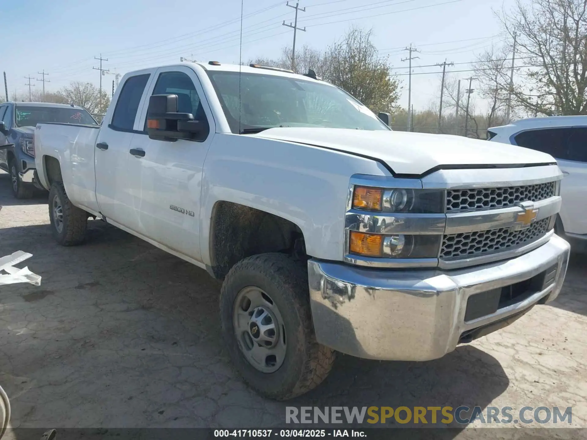 1 Photograph of a damaged car 2GC2KREG9K1154775 CHEVROLET SILVERADO 2500HD 2019