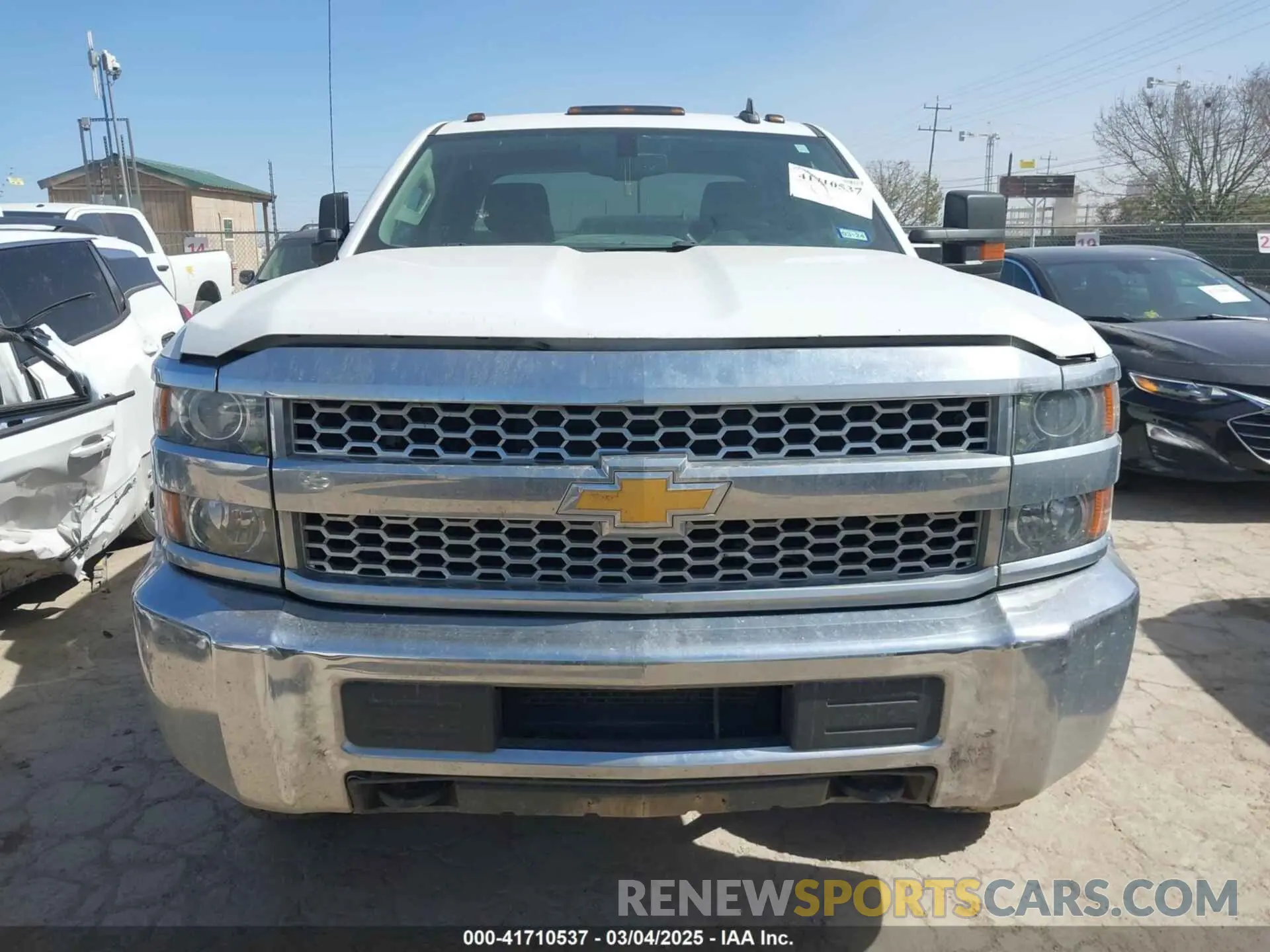 12 Photograph of a damaged car 2GC2KREG9K1154775 CHEVROLET SILVERADO 2500HD 2019