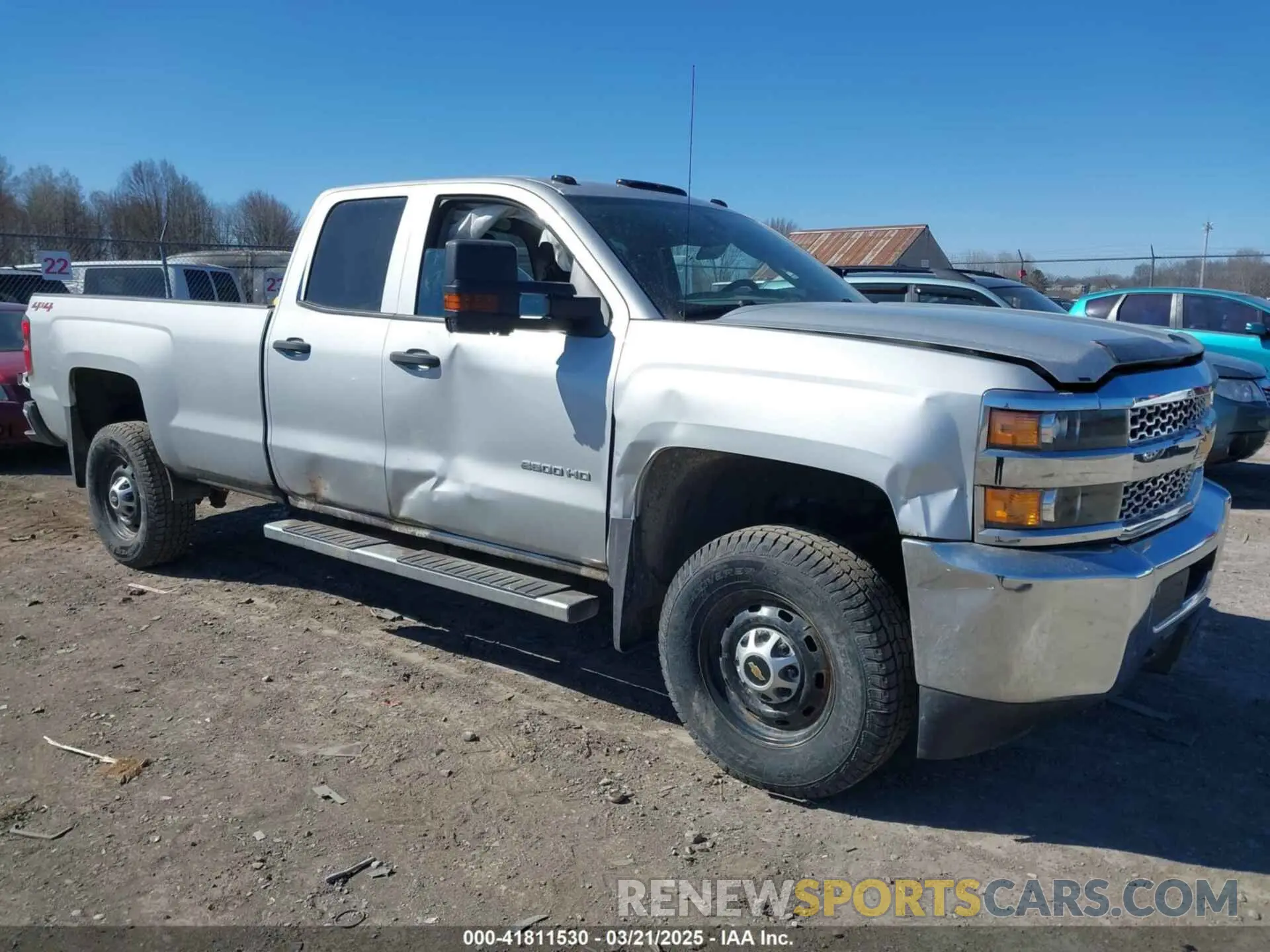 1 Photograph of a damaged car 2GC2KREG9K1158163 CHEVROLET SILVERADO 2500HD 2019