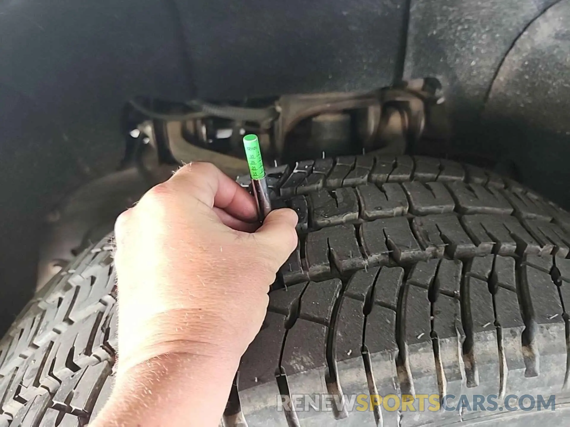 7 Photograph of a damaged car 2GC2KREG9K1161449 CHEVROLET SILVERADO 2500HD 2019