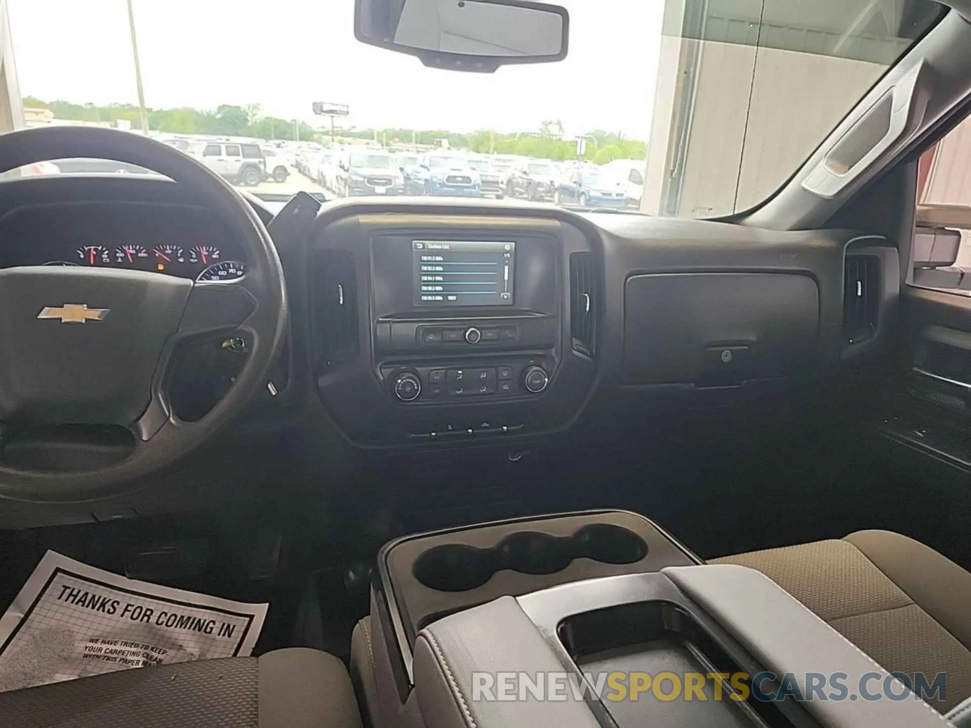 8 Photograph of a damaged car 2GC2KREG9K1161449 CHEVROLET SILVERADO 2500HD 2019
