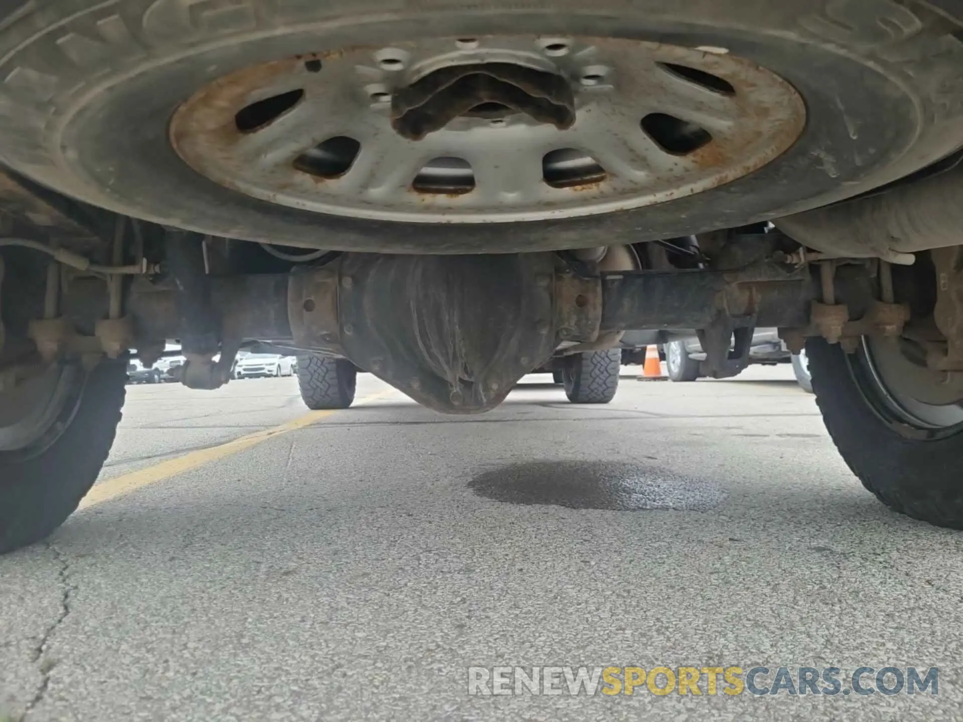24 Photograph of a damaged car 2GC2KREGXK1187204 CHEVROLET SILVERADO 2500HD 2019