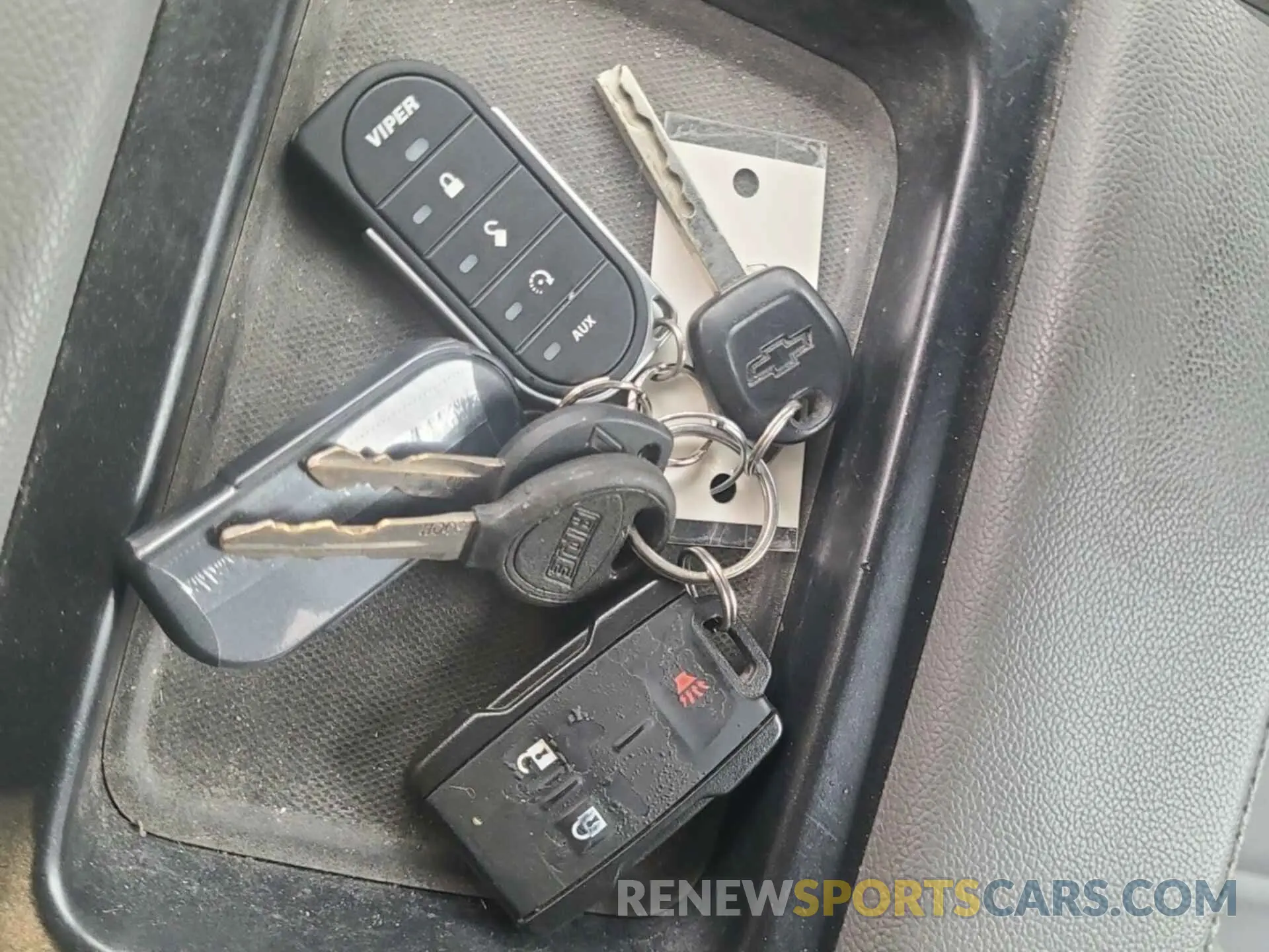 47 Photograph of a damaged car 2GC2KREGXK1187204 CHEVROLET SILVERADO 2500HD 2019