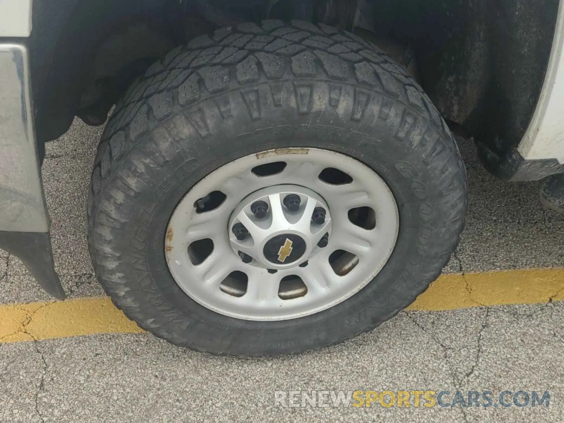 49 Photograph of a damaged car 2GC2KREGXK1187204 CHEVROLET SILVERADO 2500HD 2019