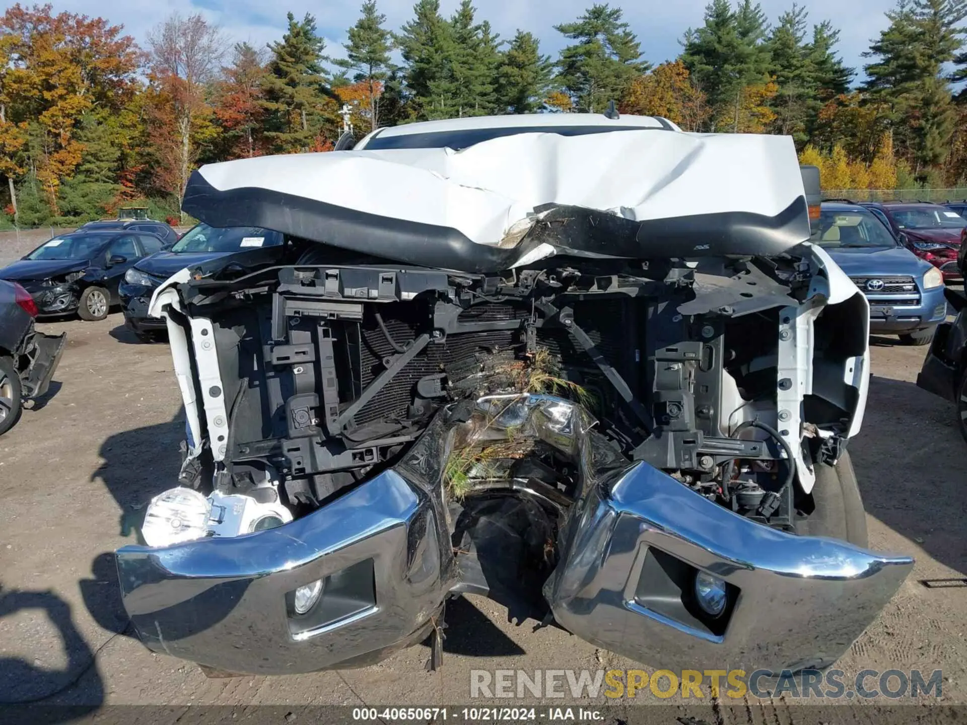 6 Photograph of a damaged car 2GC2KSEG1K1240430 CHEVROLET SILVERADO 2500HD 2019