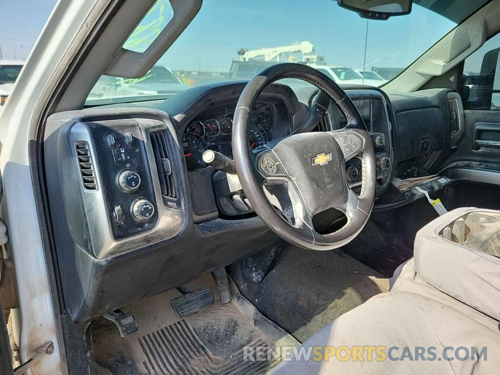 7 Photograph of a damaged car 2GC2KSEG5K1208872 CHEVROLET SILVERADO 2500HD 2019