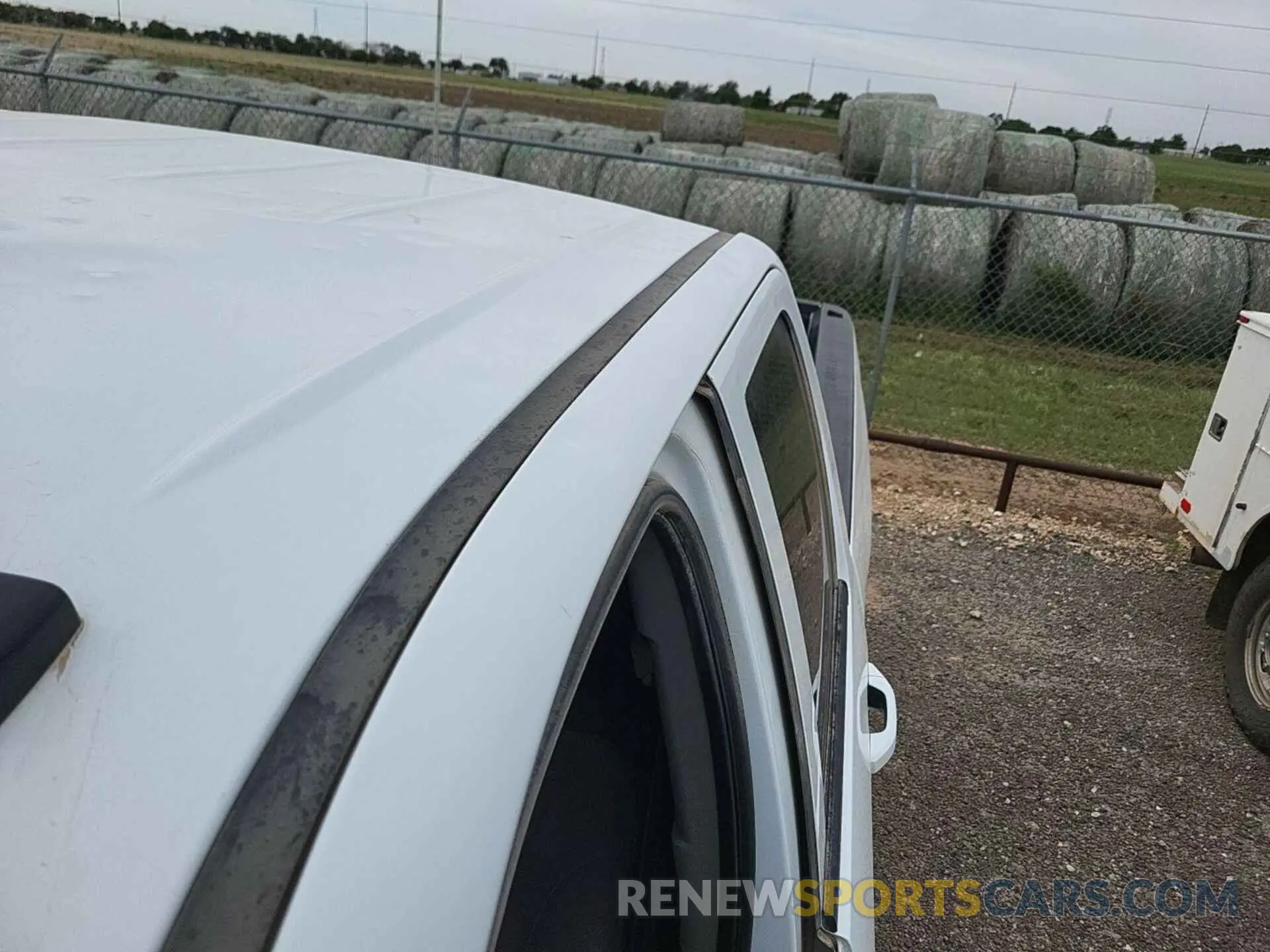 15 Photograph of a damaged car 2GC2KSEG6K1102981 CHEVROLET SILVERADO 2500HD 2019