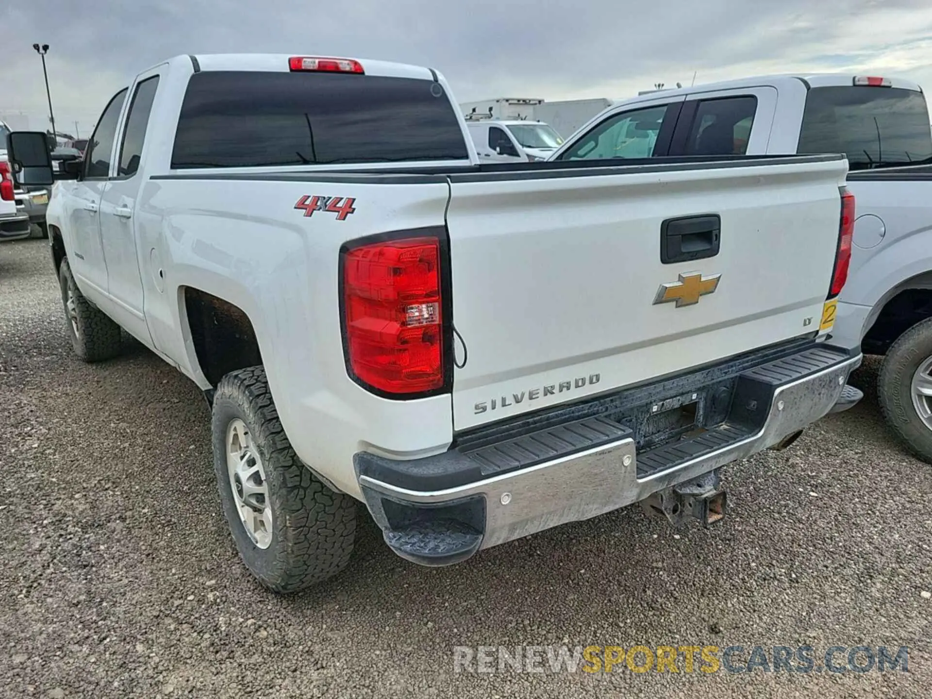 21 Photograph of a damaged car 2GC2KSEG6K1102981 CHEVROLET SILVERADO 2500HD 2019