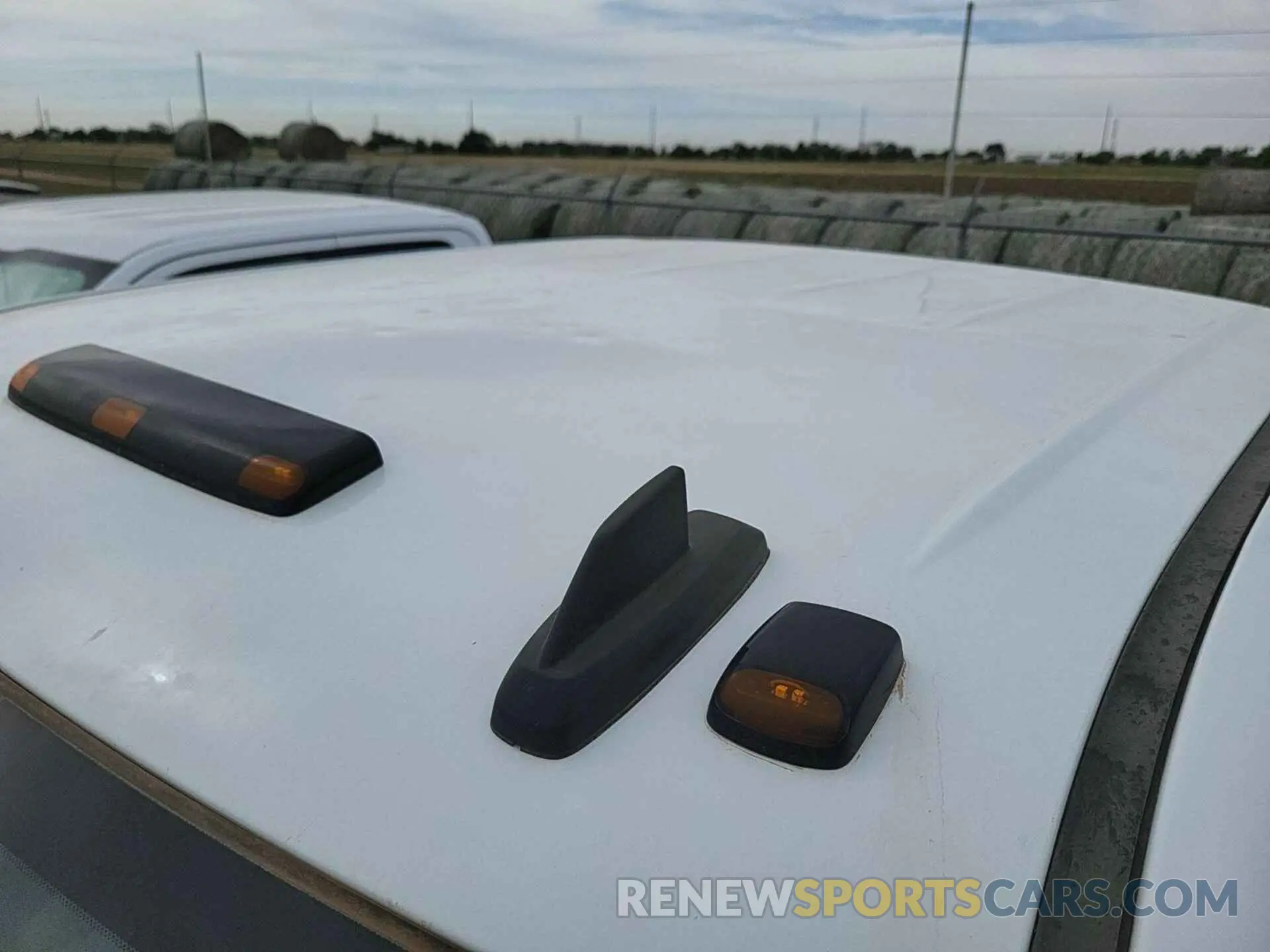 24 Photograph of a damaged car 2GC2KSEG6K1102981 CHEVROLET SILVERADO 2500HD 2019
