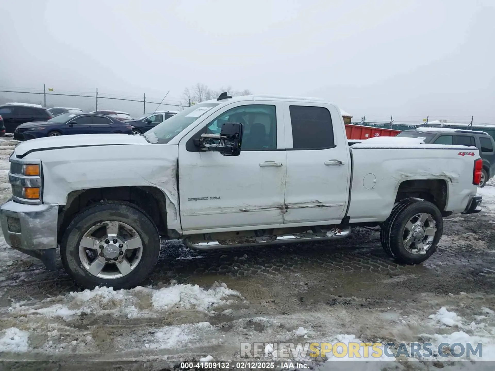 14 Photograph of a damaged car 2GC2KSEG6K1169239 CHEVROLET SILVERADO 2500HD 2019