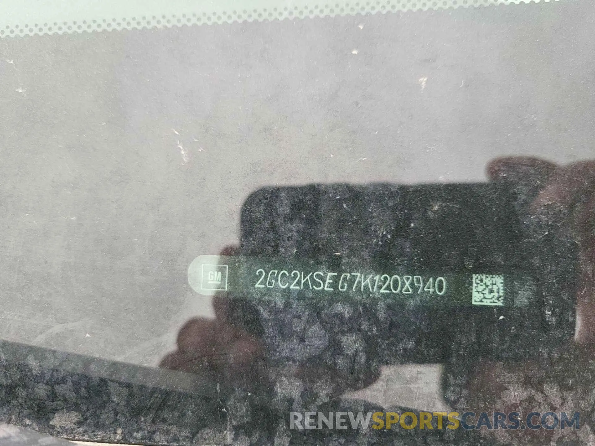 27 Photograph of a damaged car 2GC2KSEG7K1208940 CHEVROLET SILVERADO 2500HD 2019