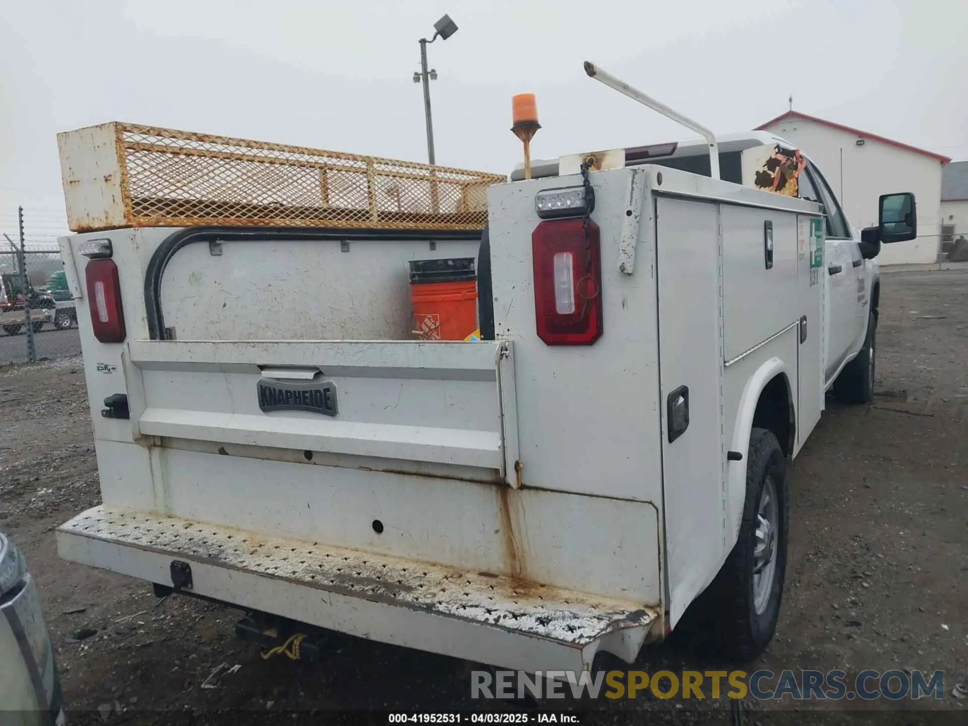 6 Photograph of a damaged car 1GB1WLE70LF217970 CHEVROLET SILVERADO 2500HD 2020