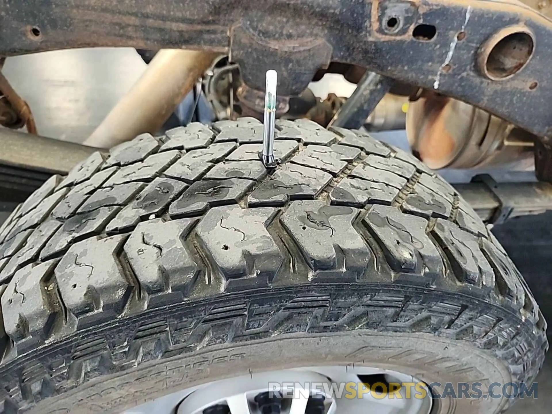 21 Photograph of a damaged car 1GB2YLE78LF260578 CHEVROLET SILVERADO 2500HD 2020