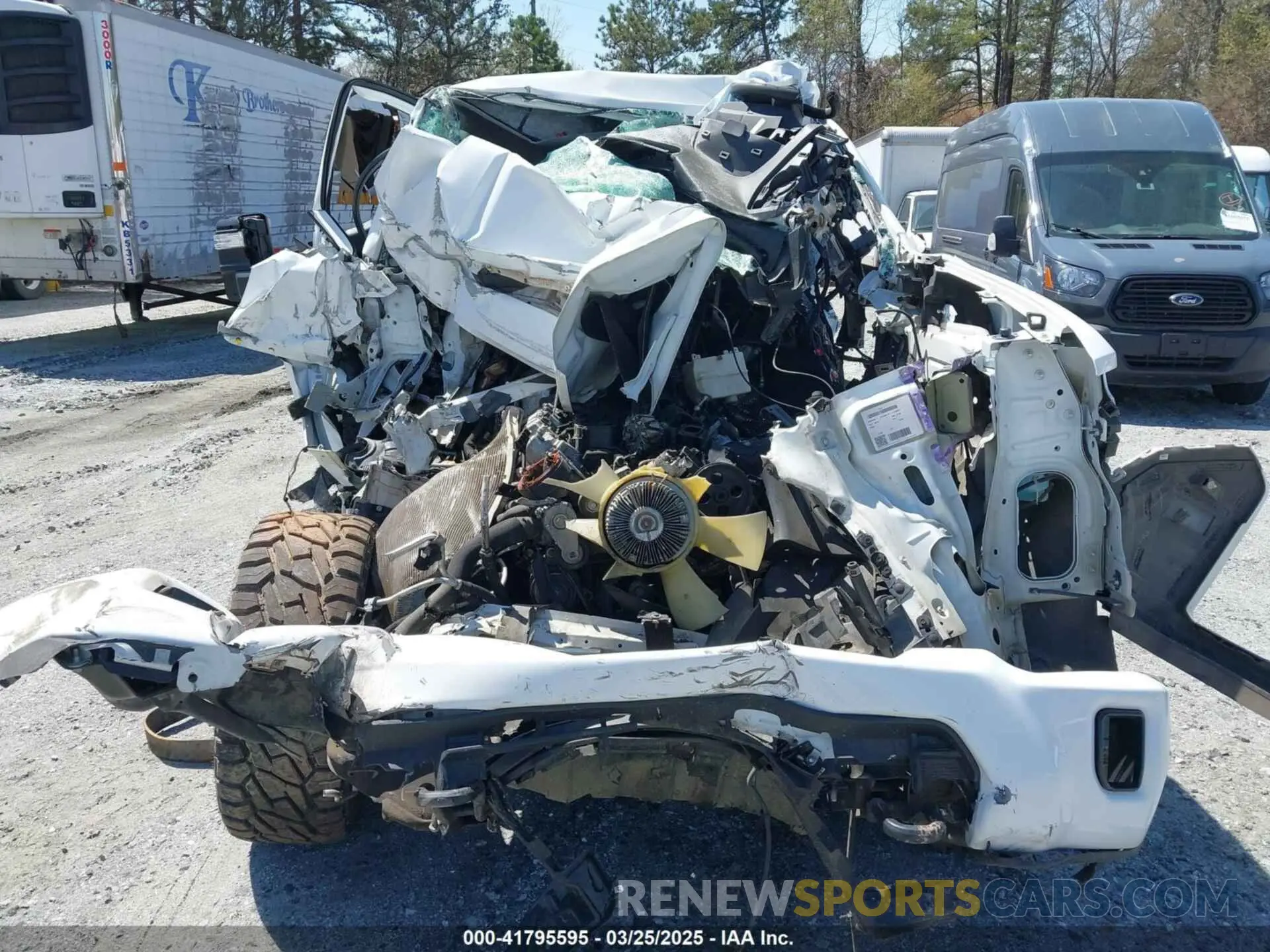 11 Photograph of a damaged car 1GB5WLE75LF287790 CHEVROLET SILVERADO 2500HD 2020