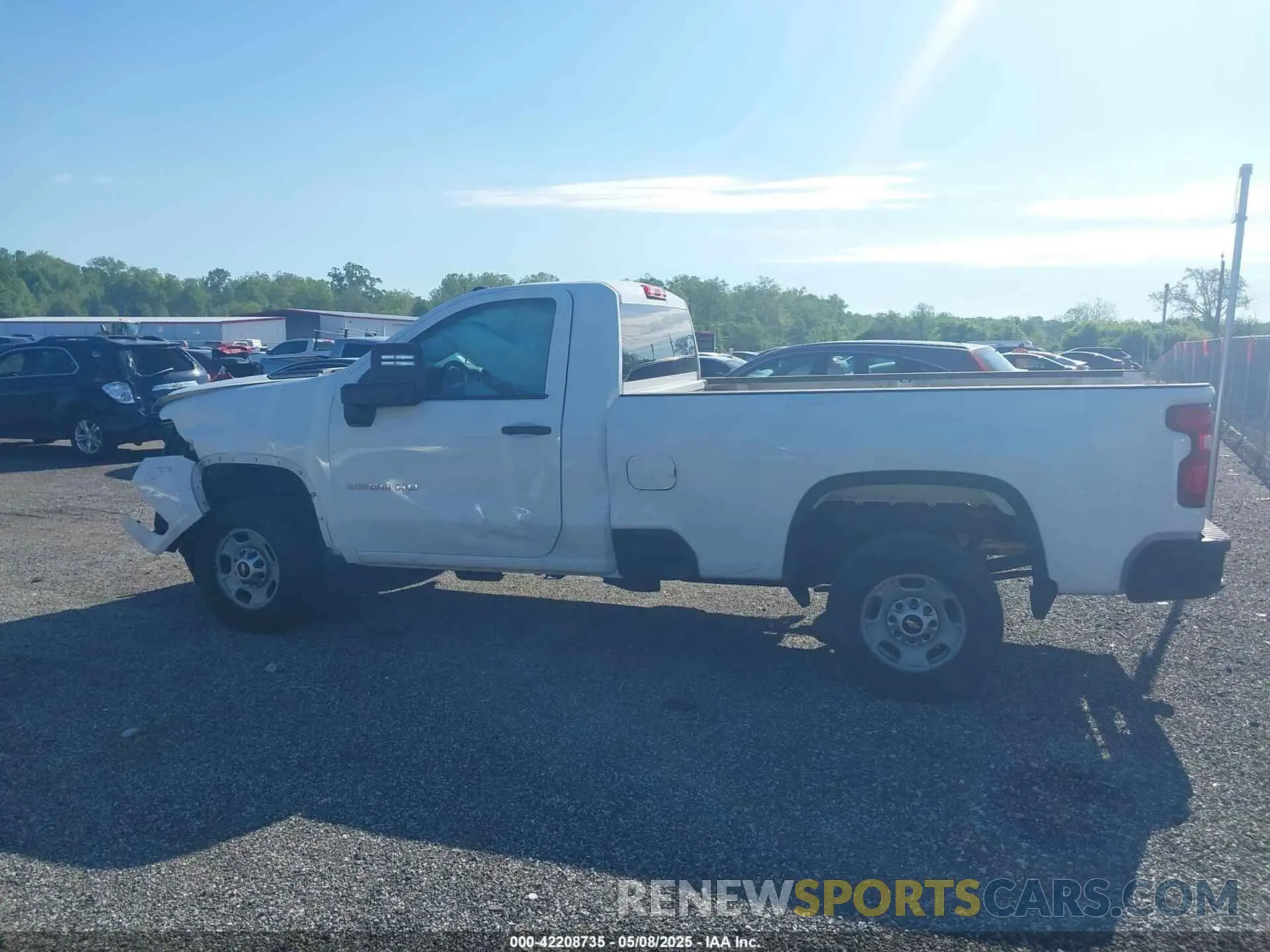 14 Photograph of a damaged car 1GC0WLE72LF174479 CHEVROLET SILVERADO 2500HD 2020