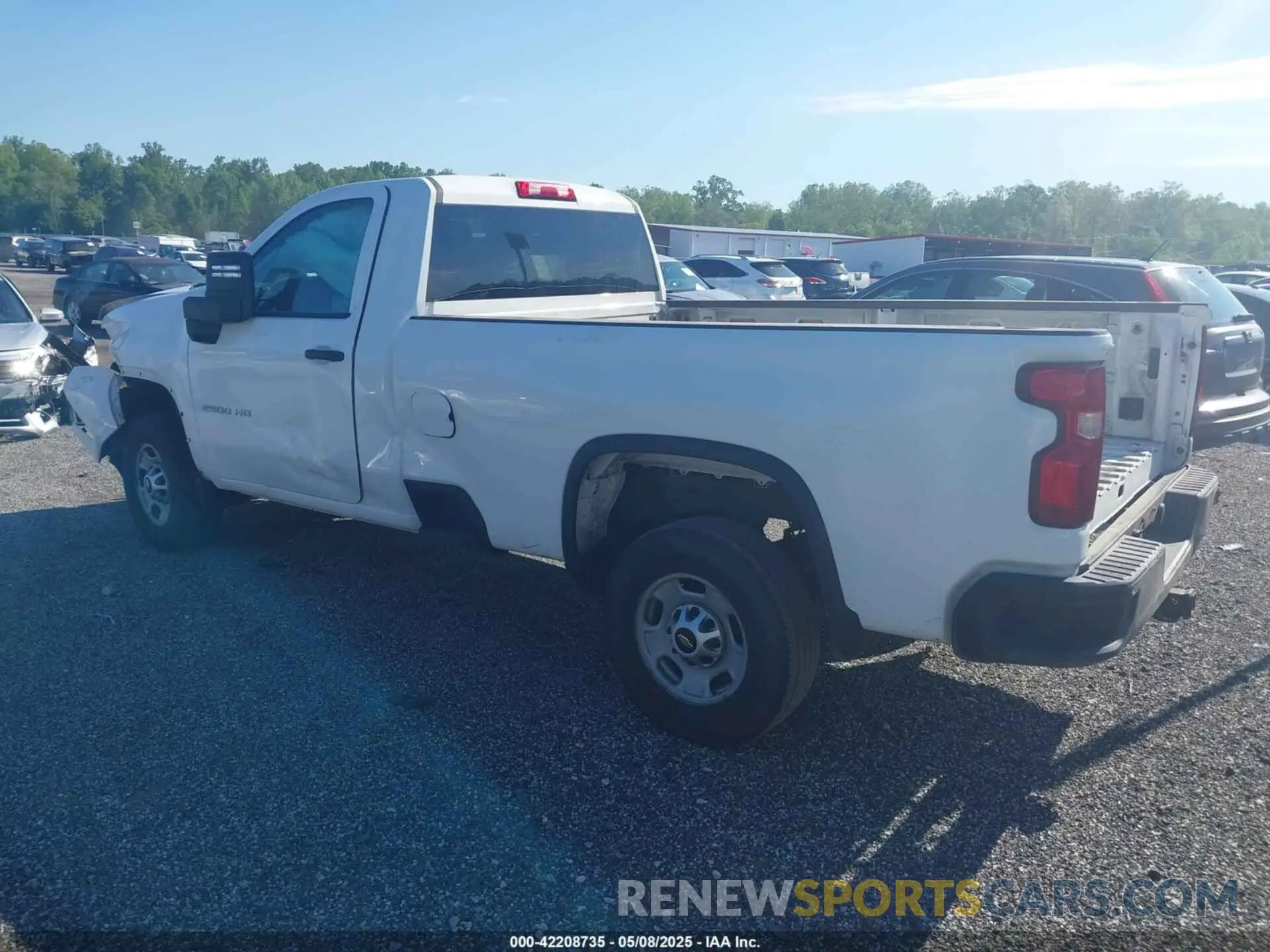 3 Photograph of a damaged car 1GC0WLE72LF174479 CHEVROLET SILVERADO 2500HD 2020