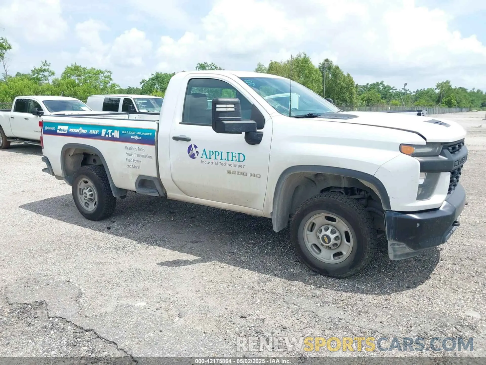 13 Photograph of a damaged car 1GC0WLE75LF202968 CHEVROLET SILVERADO 2500HD 2020
