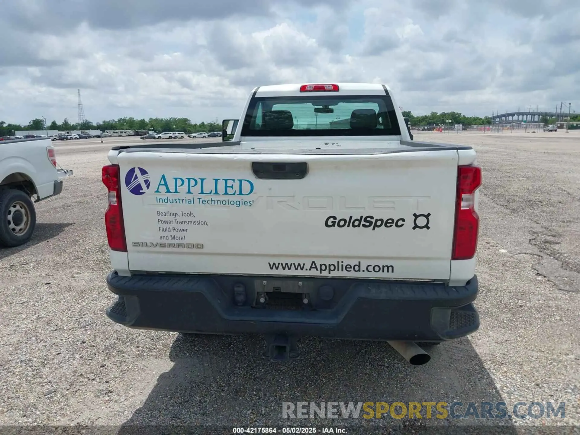 16 Photograph of a damaged car 1GC0WLE75LF202968 CHEVROLET SILVERADO 2500HD 2020