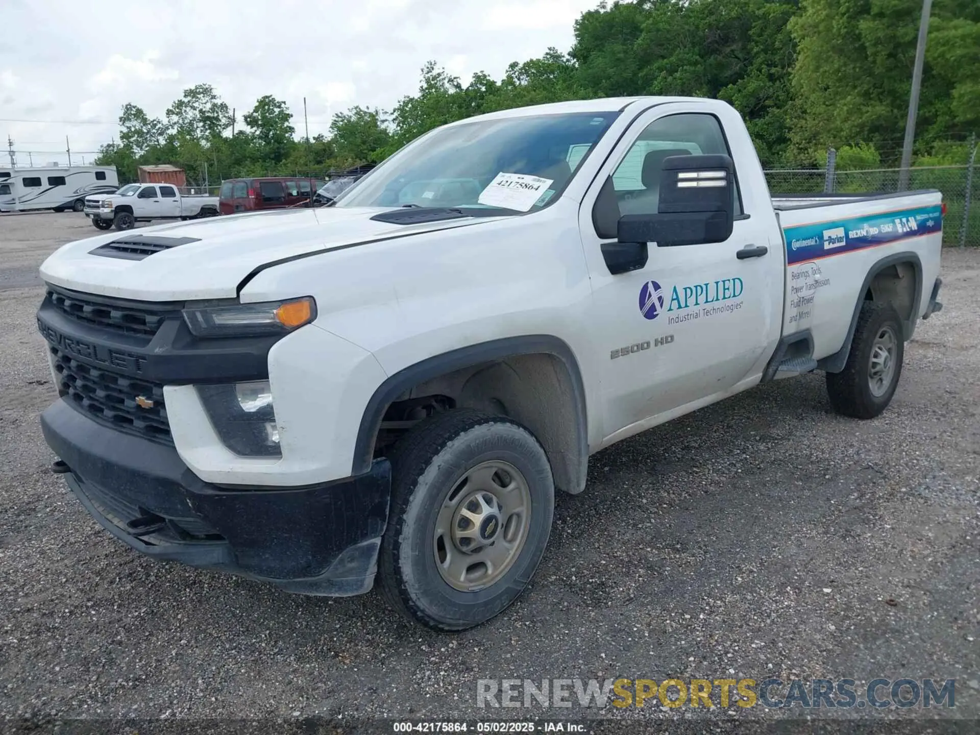 6 Photograph of a damaged car 1GC0WLE75LF202968 CHEVROLET SILVERADO 2500HD 2020