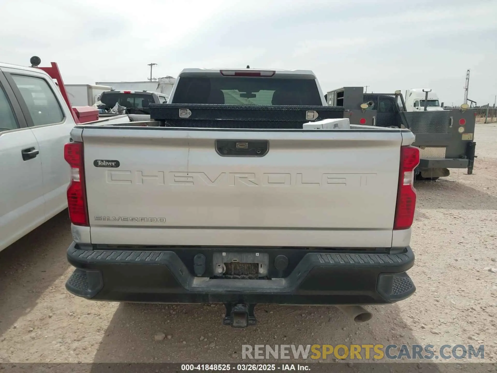 10 Photograph of a damaged car 1GC1YLE79LF161274 CHEVROLET SILVERADO 2500HD 2020