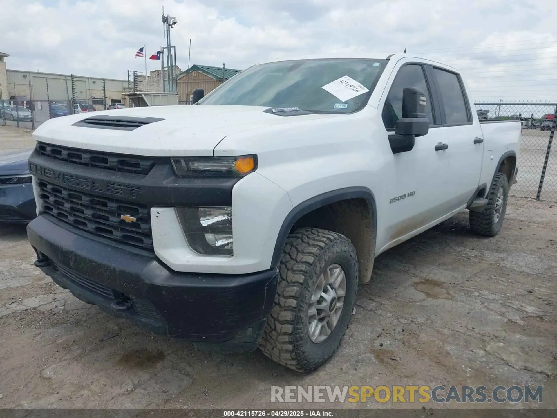 2 Photograph of a damaged car 1GC1YLEY8LF195067 CHEVROLET SILVERADO 2500HD 2020