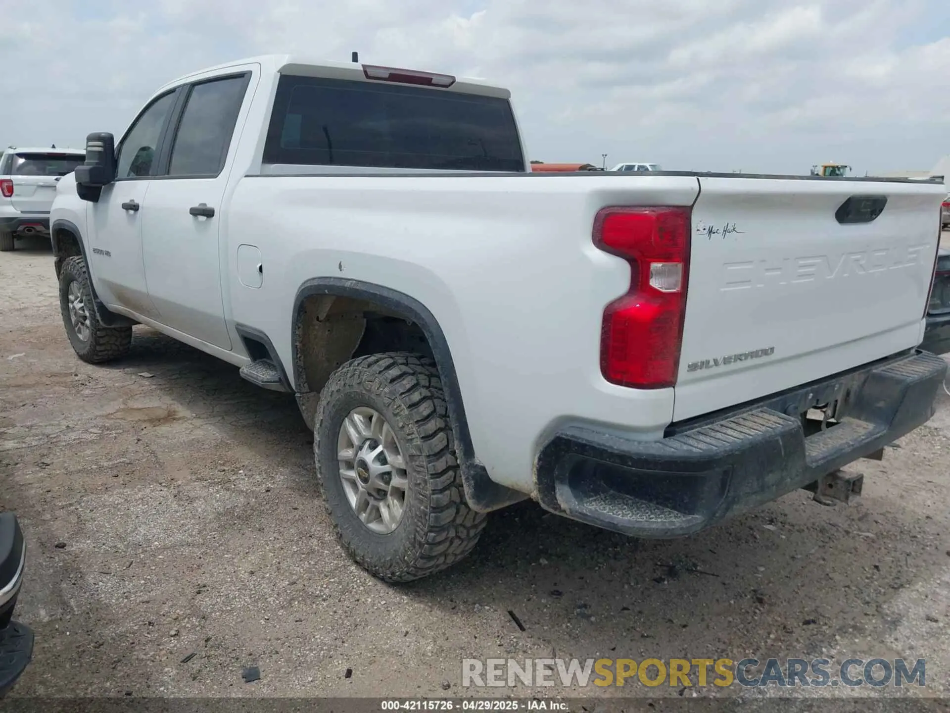 3 Photograph of a damaged car 1GC1YLEY8LF195067 CHEVROLET SILVERADO 2500HD 2020