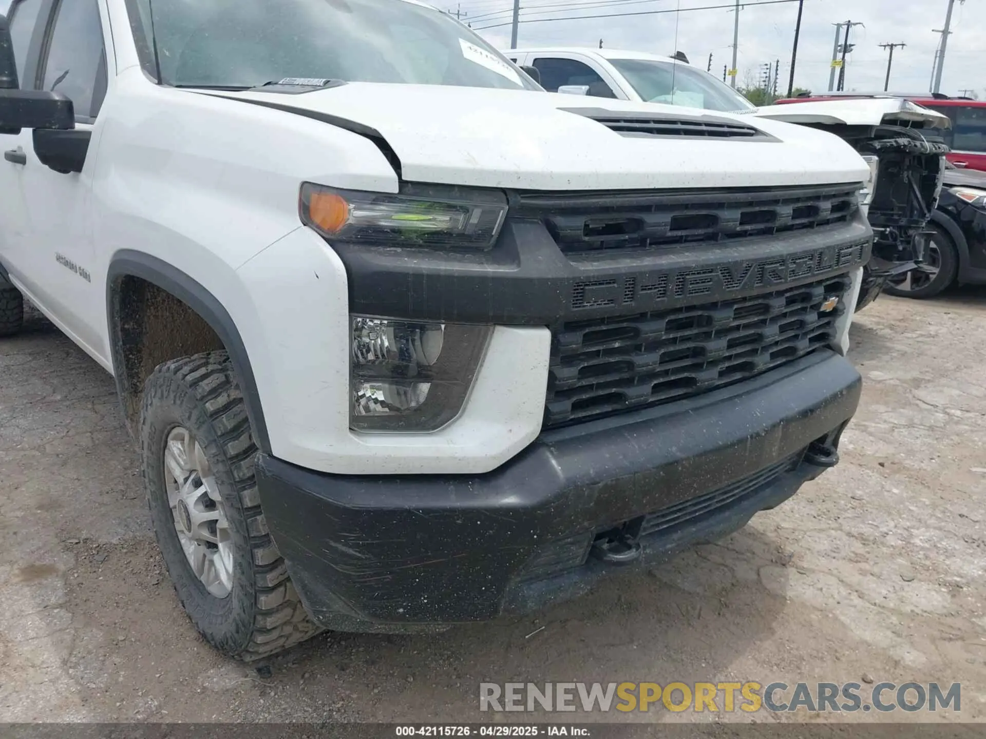 6 Photograph of a damaged car 1GC1YLEY8LF195067 CHEVROLET SILVERADO 2500HD 2020