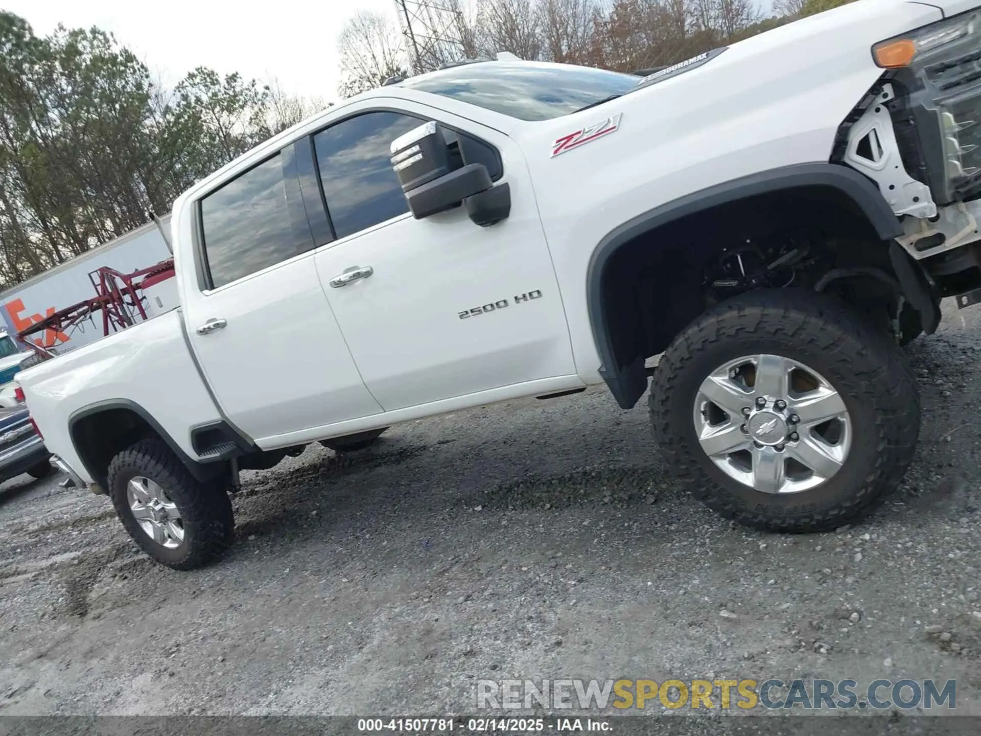 14 Photograph of a damaged car 1GC1YPEY7LF253385 CHEVROLET SILVERADO 2500HD 2020
