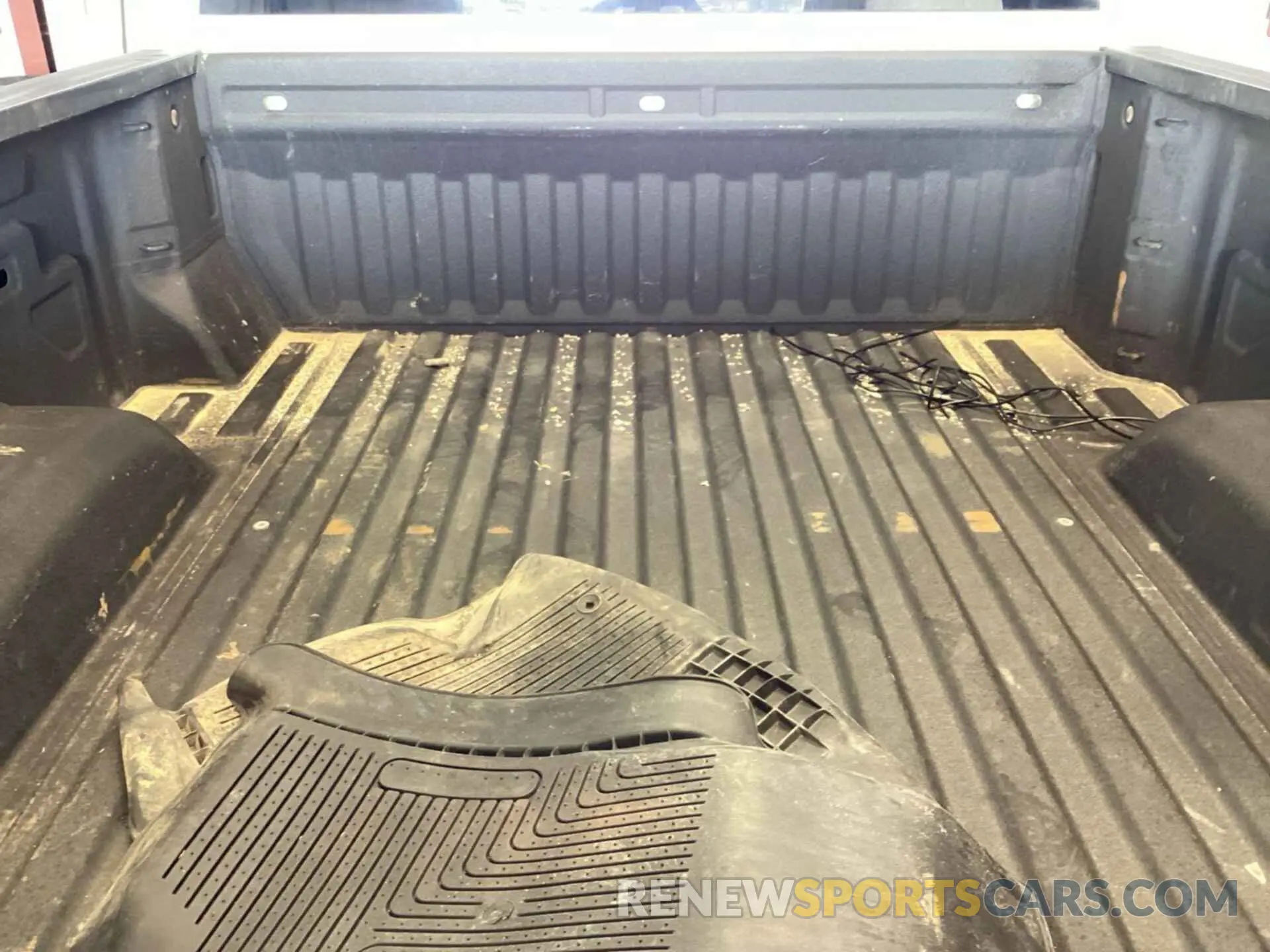24 Photograph of a damaged car 1GC2YLE70LF250803 CHEVROLET SILVERADO 2500HD 2020