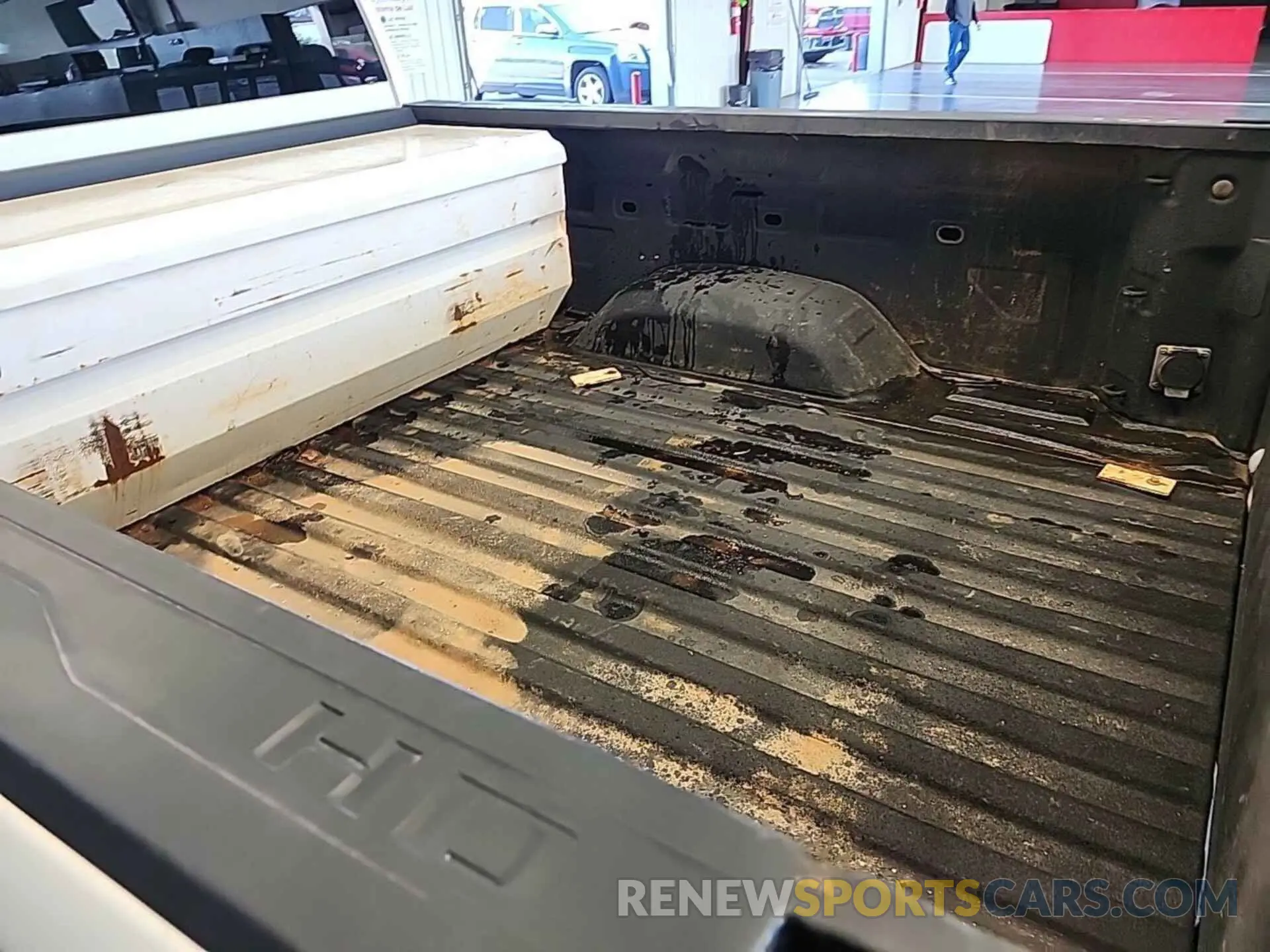 7 Photograph of a damaged car 1GC2YLE7XLF250856 CHEVROLET SILVERADO 2500HD 2020
