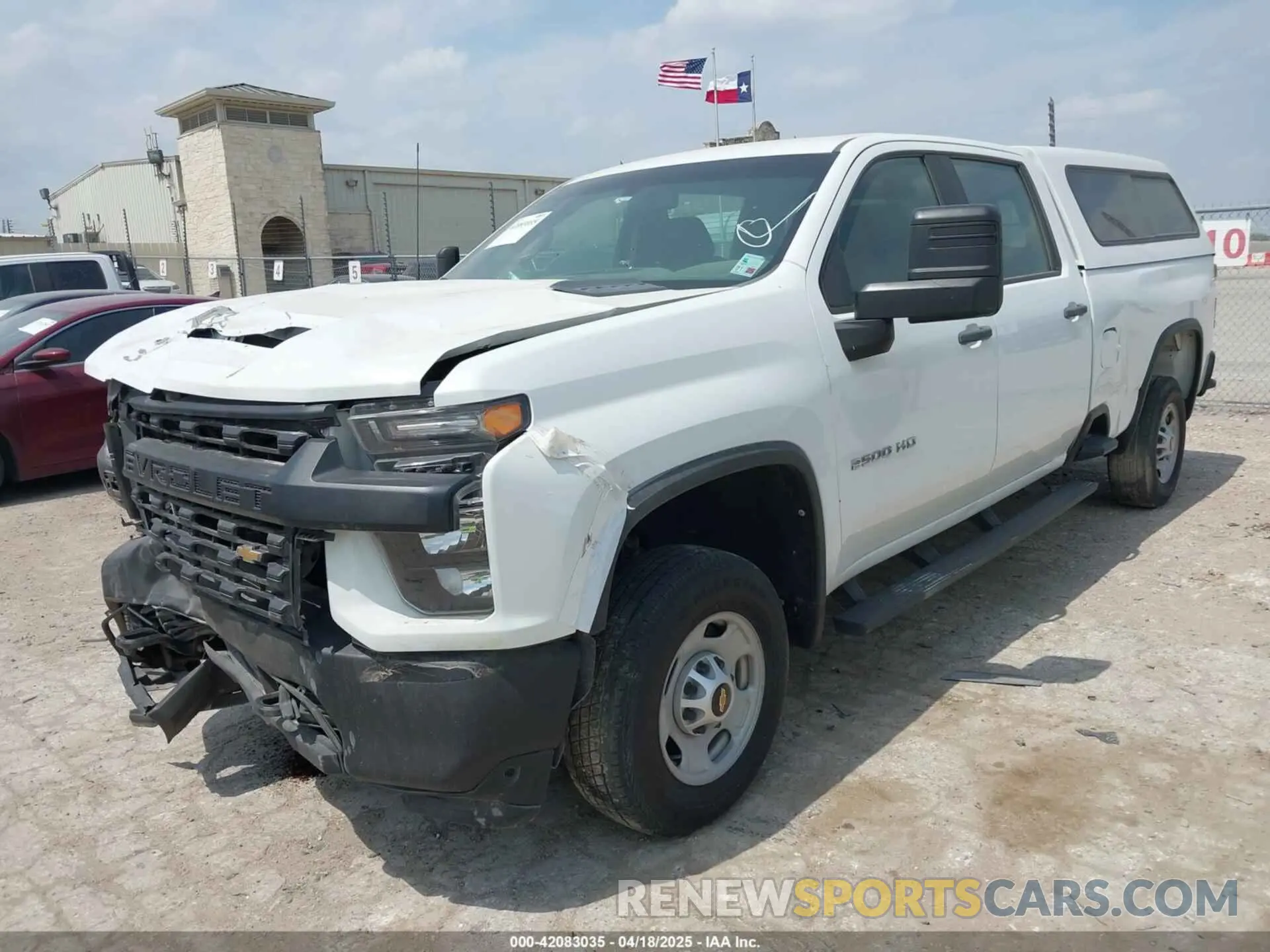 2 Photograph of a damaged car 1GC4WLE78LF155064 CHEVROLET SILVERADO 2500HD 2020