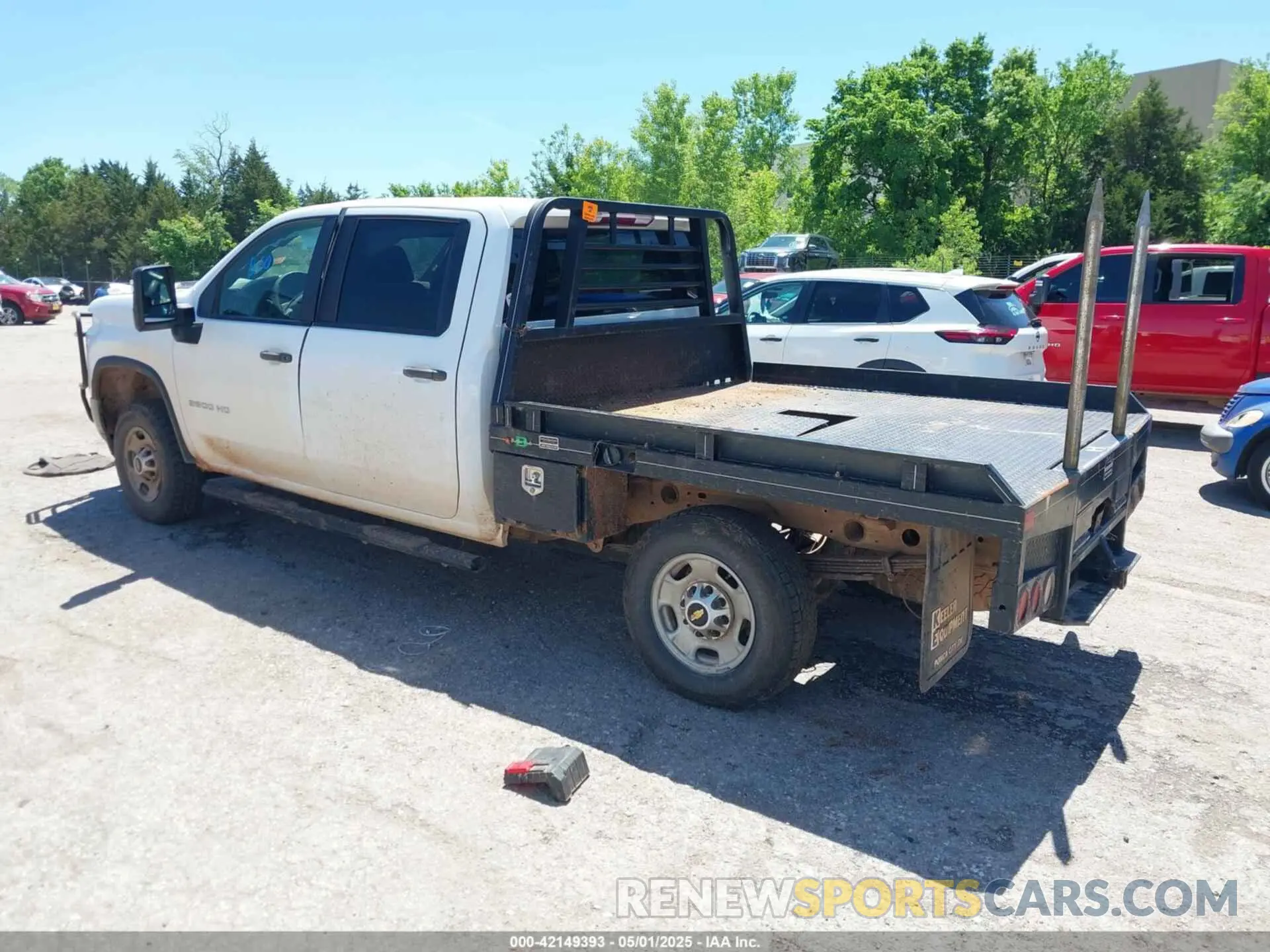 3 Photograph of a damaged car 1GC4YLE78LF105114 CHEVROLET SILVERADO 2500HD 2020