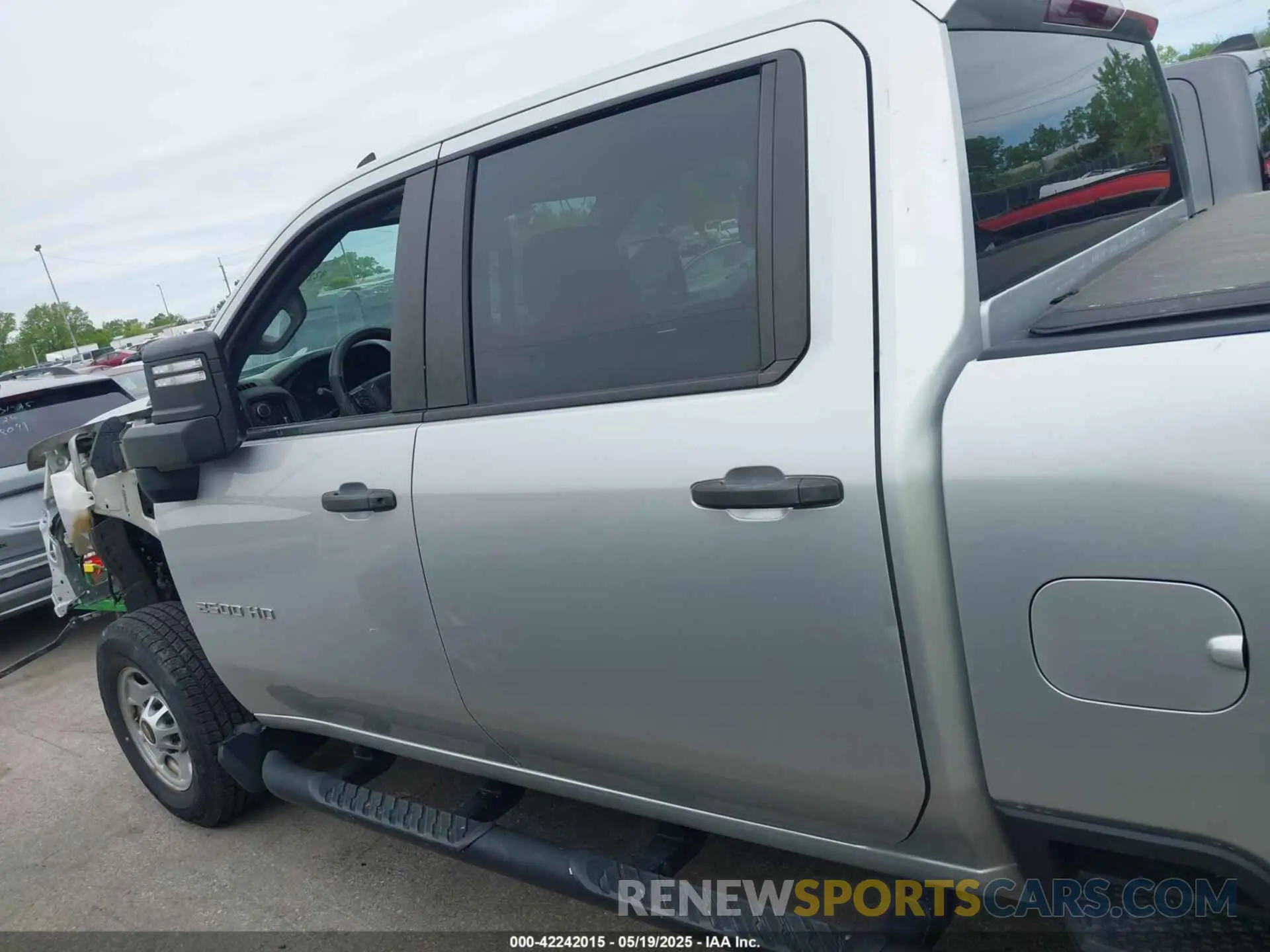 15 Photograph of a damaged car 1GC4YLE78LF177284 CHEVROLET SILVERADO 2500HD 2020