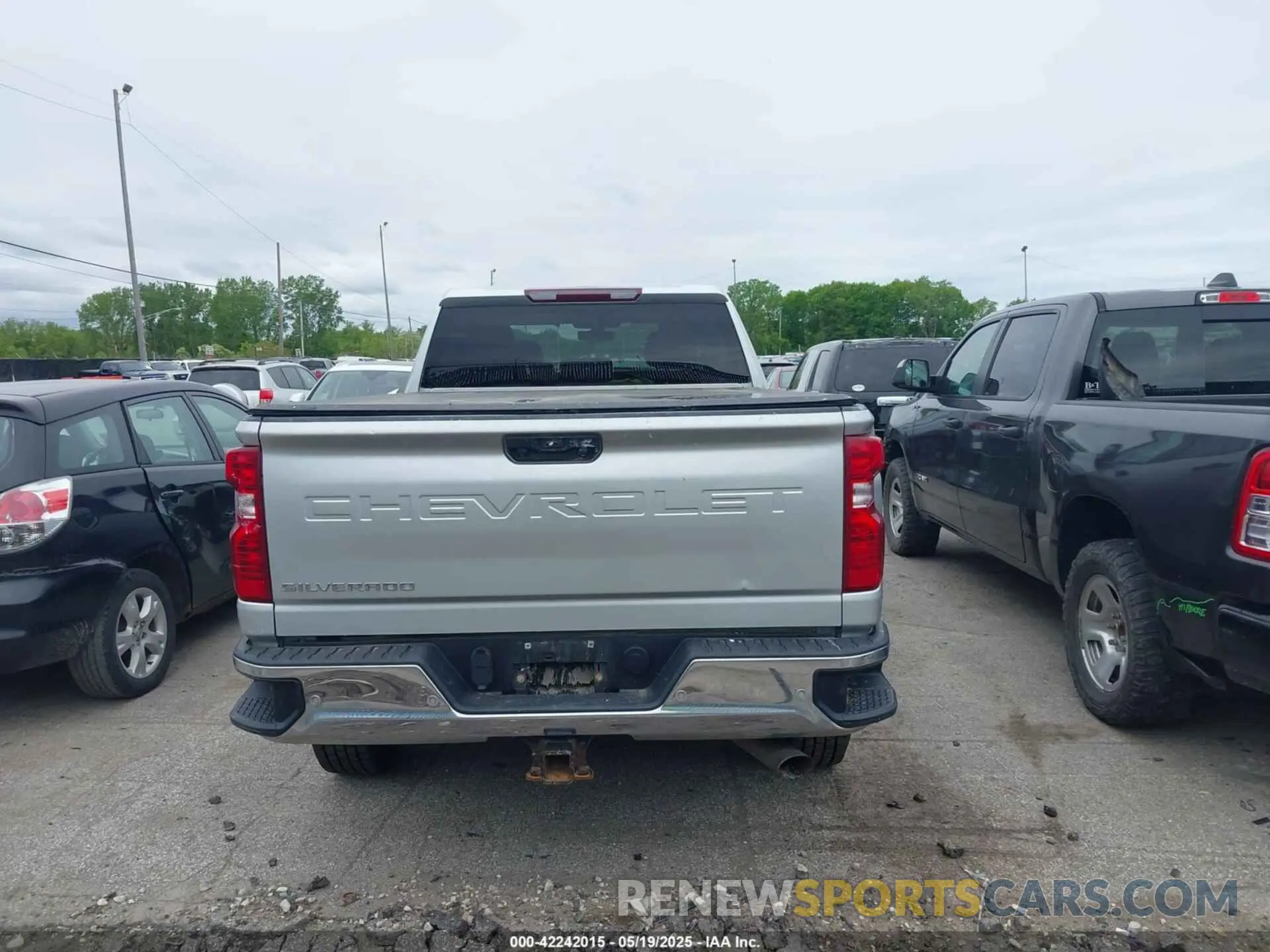 16 Photograph of a damaged car 1GC4YLE78LF177284 CHEVROLET SILVERADO 2500HD 2020