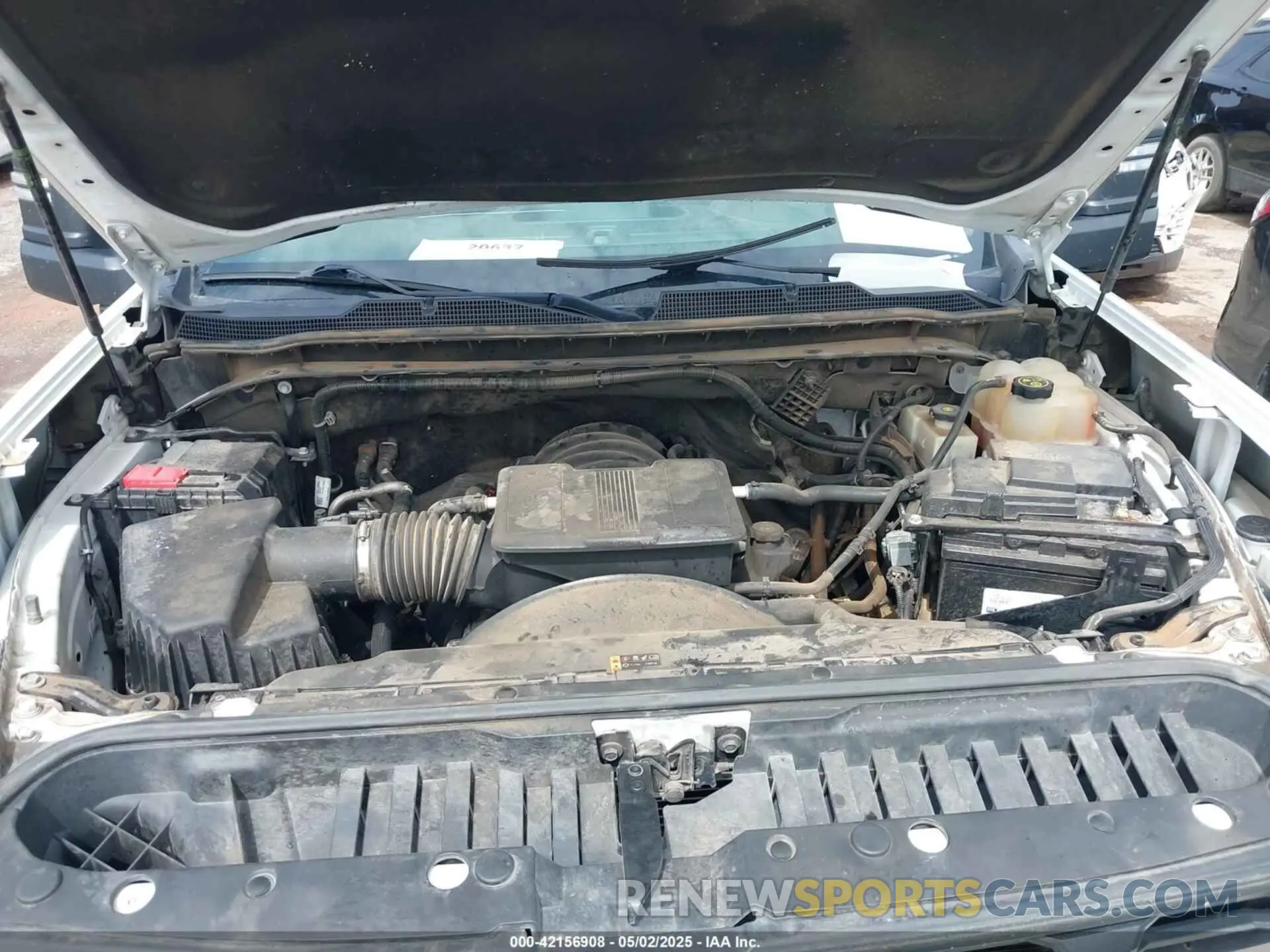 9 Photograph of a damaged car 1GC4YME71LF128952 CHEVROLET SILVERADO 2500HD 2020