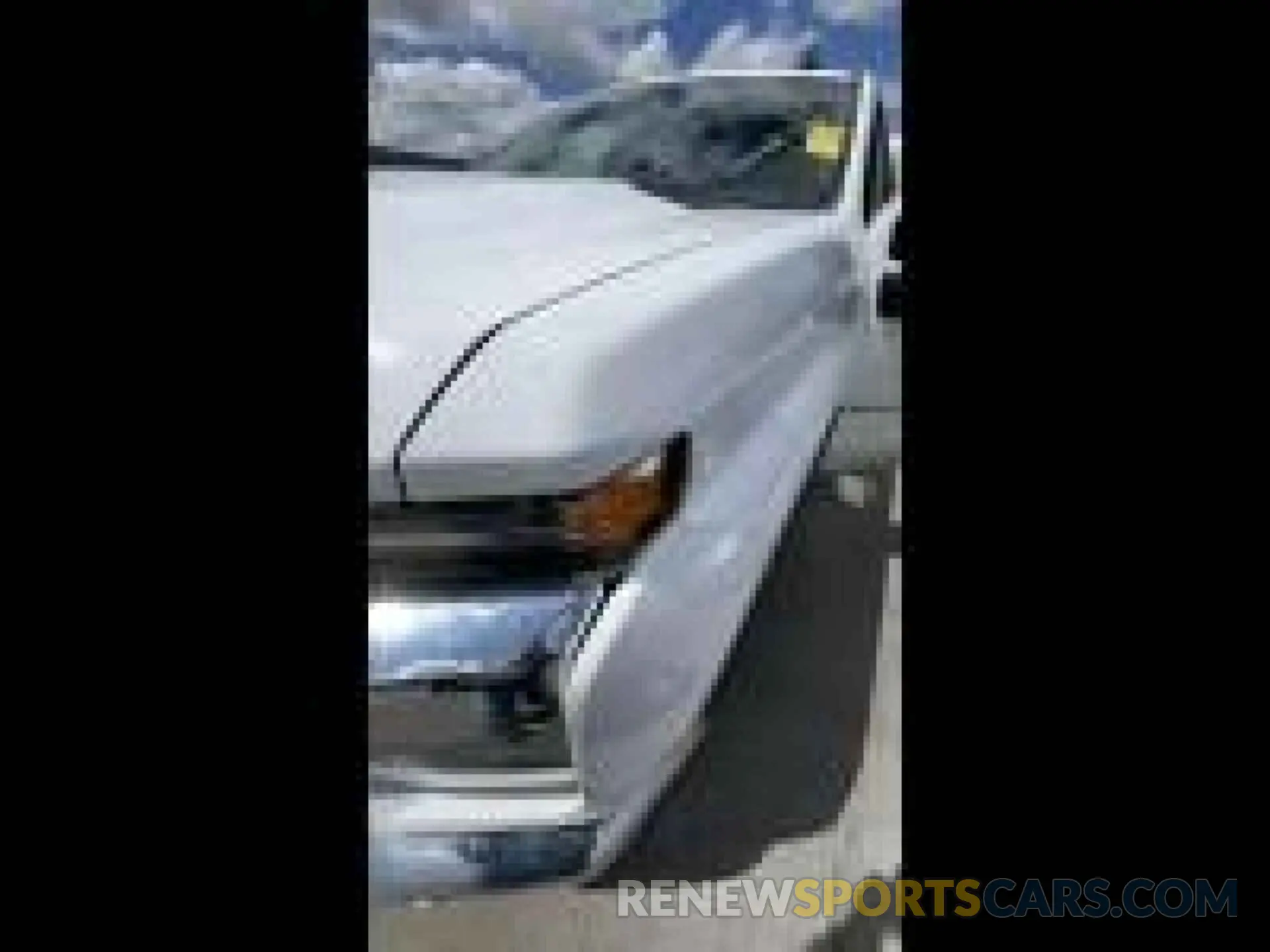18 Photograph of a damaged car 1GC4YNE76LF307140 CHEVROLET SILVERADO 2500HD 2020