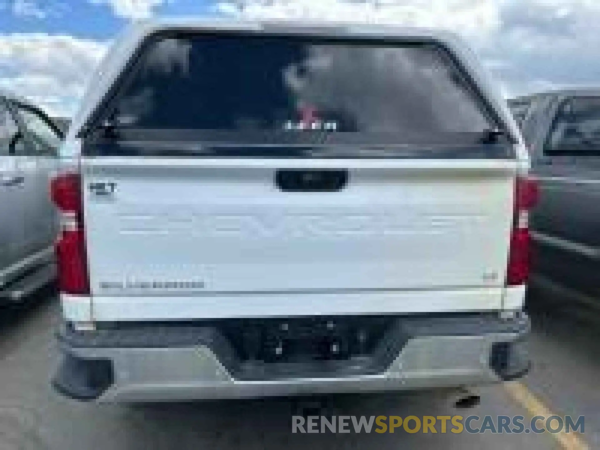 26 Photograph of a damaged car 1GC4YNE76LF307140 CHEVROLET SILVERADO 2500HD 2020
