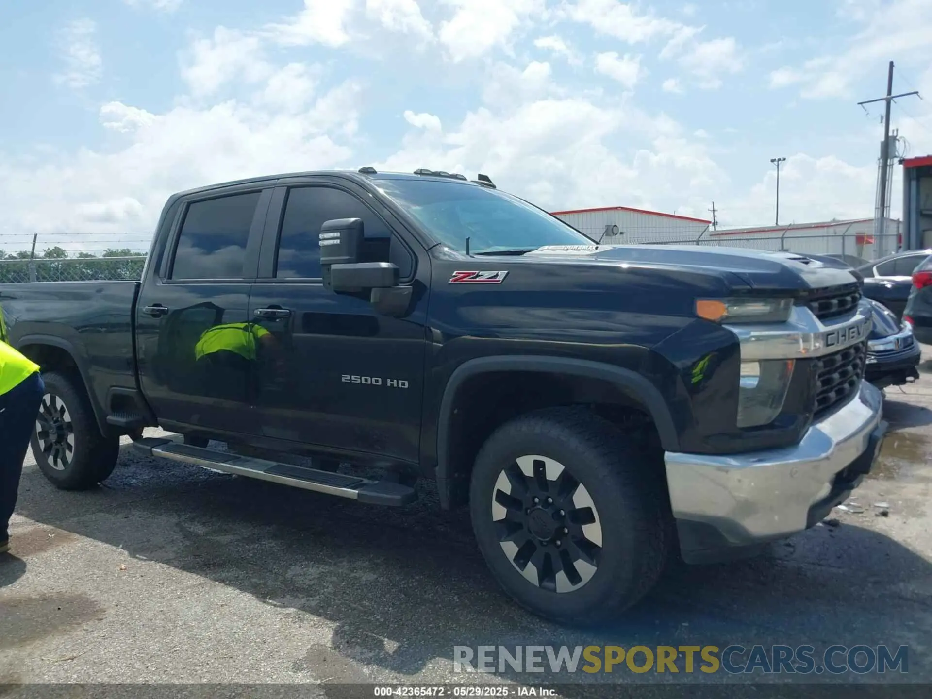 13 Photograph of a damaged car 1GC4YNEY0LF160287 CHEVROLET SILVERADO 2500HD 2020