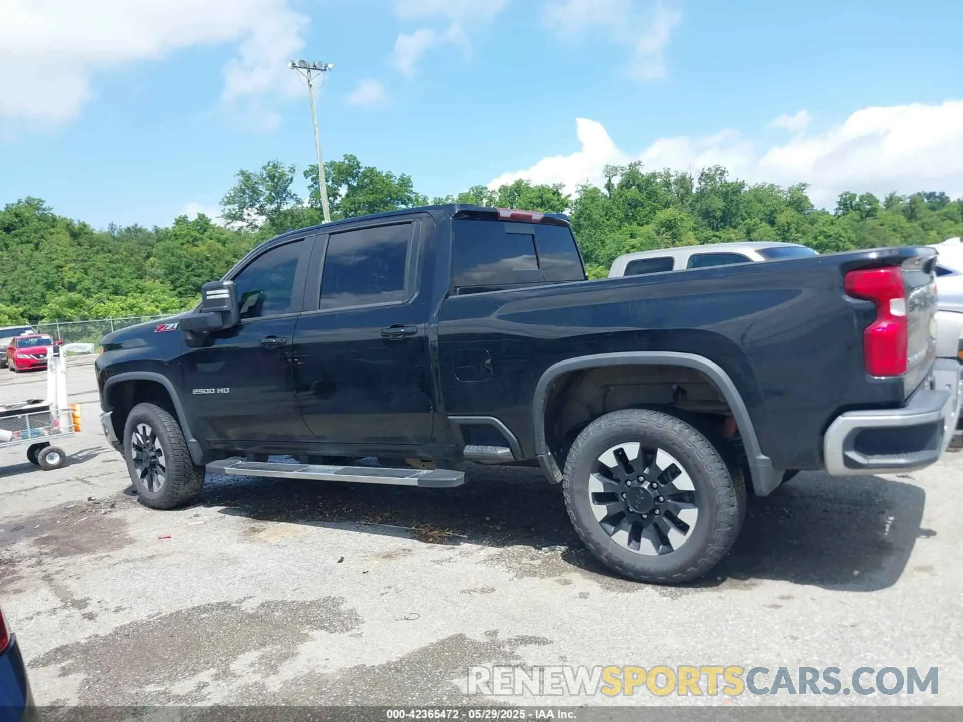 14 Photograph of a damaged car 1GC4YNEY0LF160287 CHEVROLET SILVERADO 2500HD 2020